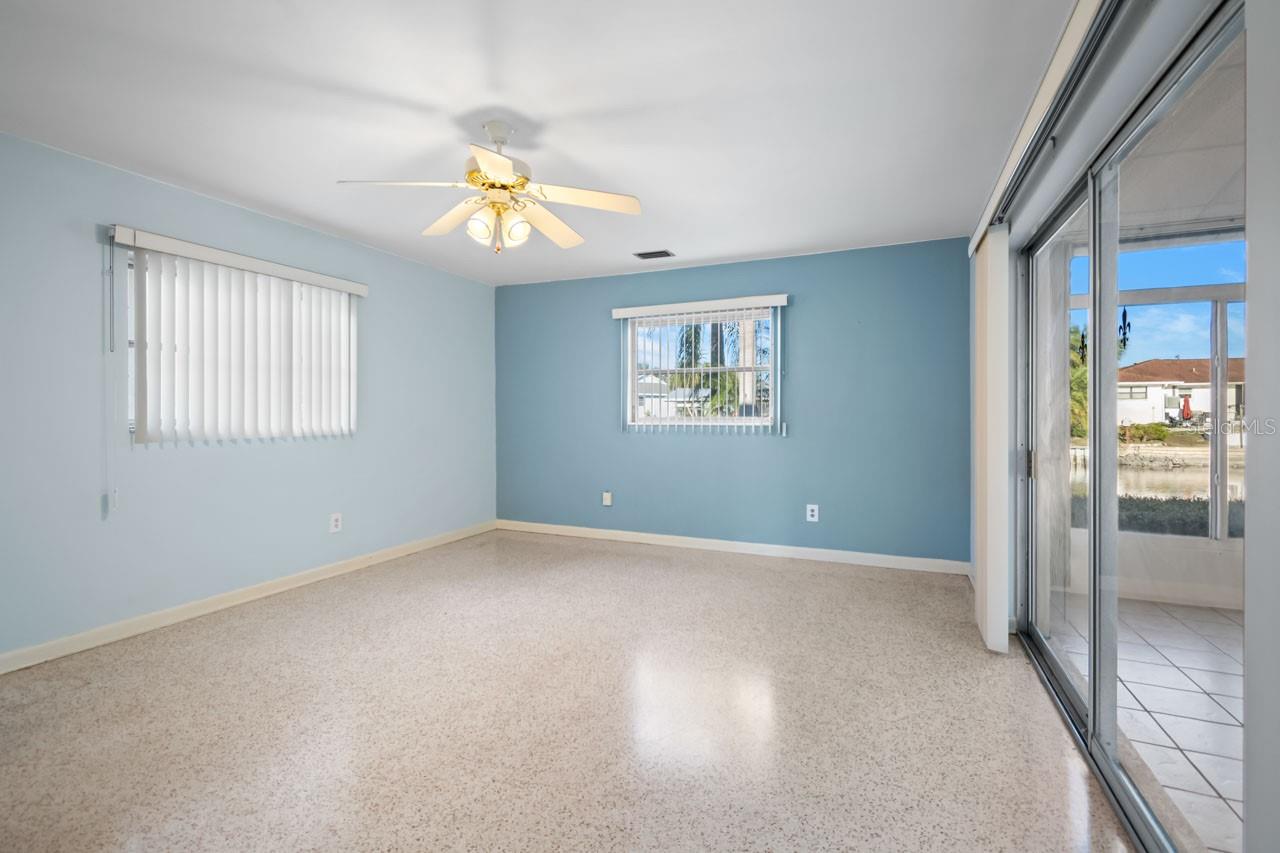 713 GRAN KAYMEN WAY, APOLLO BEACH, FL, 33572