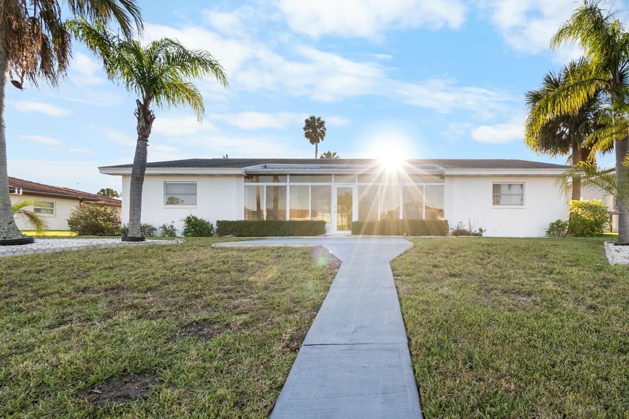 713 GRAN KAYMEN WAY, APOLLO BEACH, FL, 33572