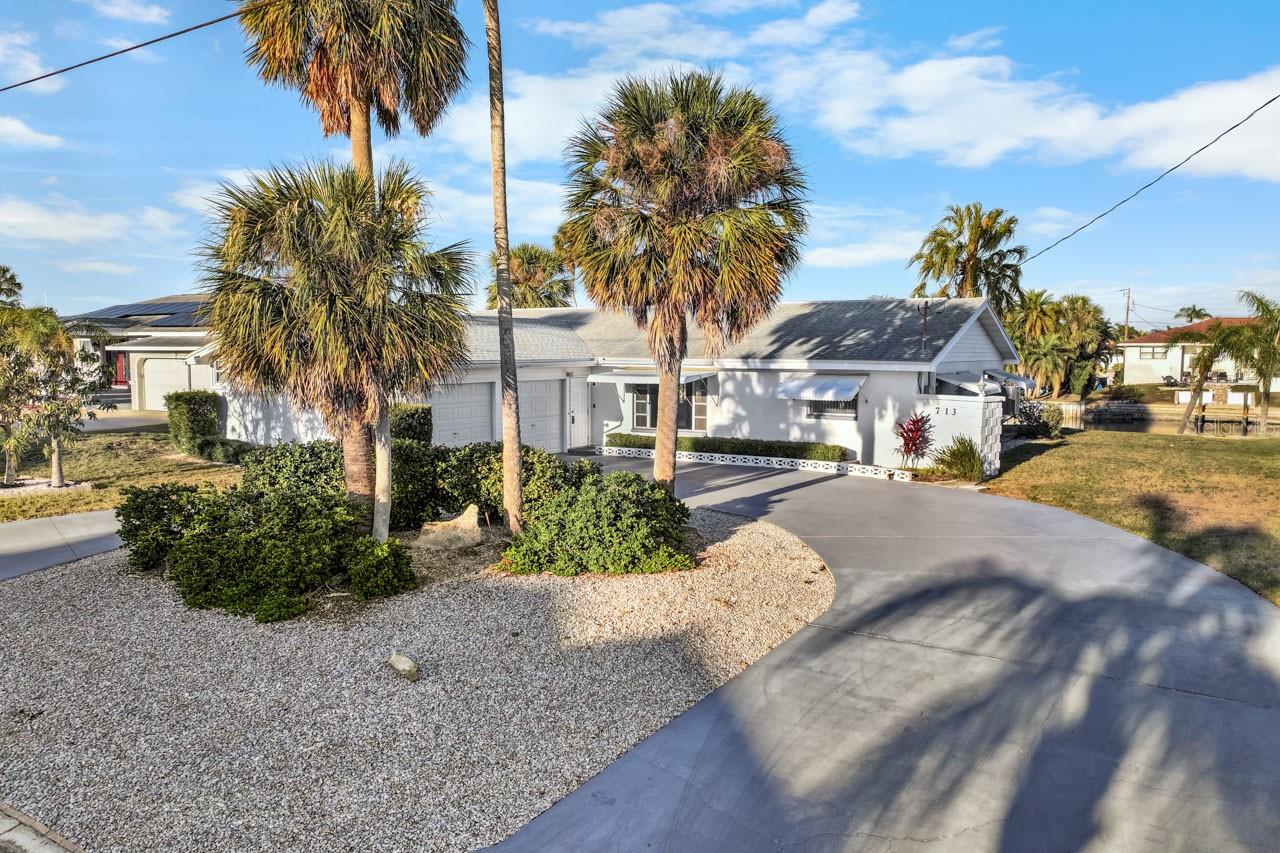713 GRAN KAYMEN WAY, APOLLO BEACH, FL, 33572