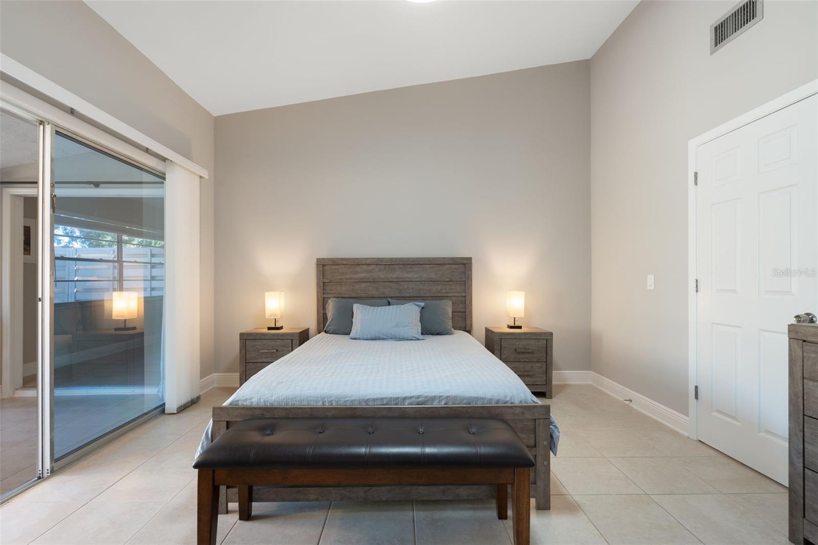 5640 WESTWIND LN, SARASOTA, FL, 34231
