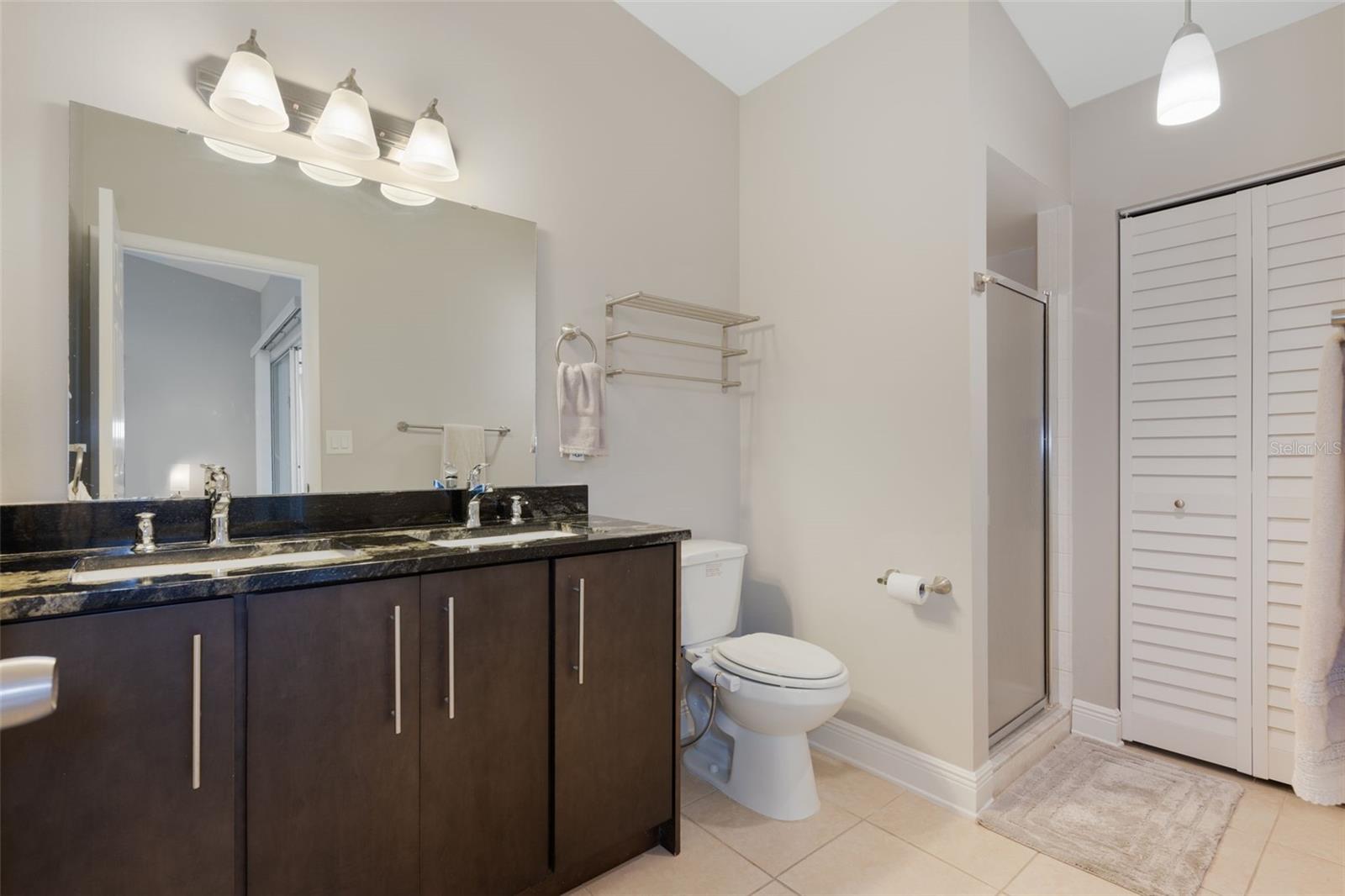 5640 WESTWIND LN, SARASOTA, FL, 34231