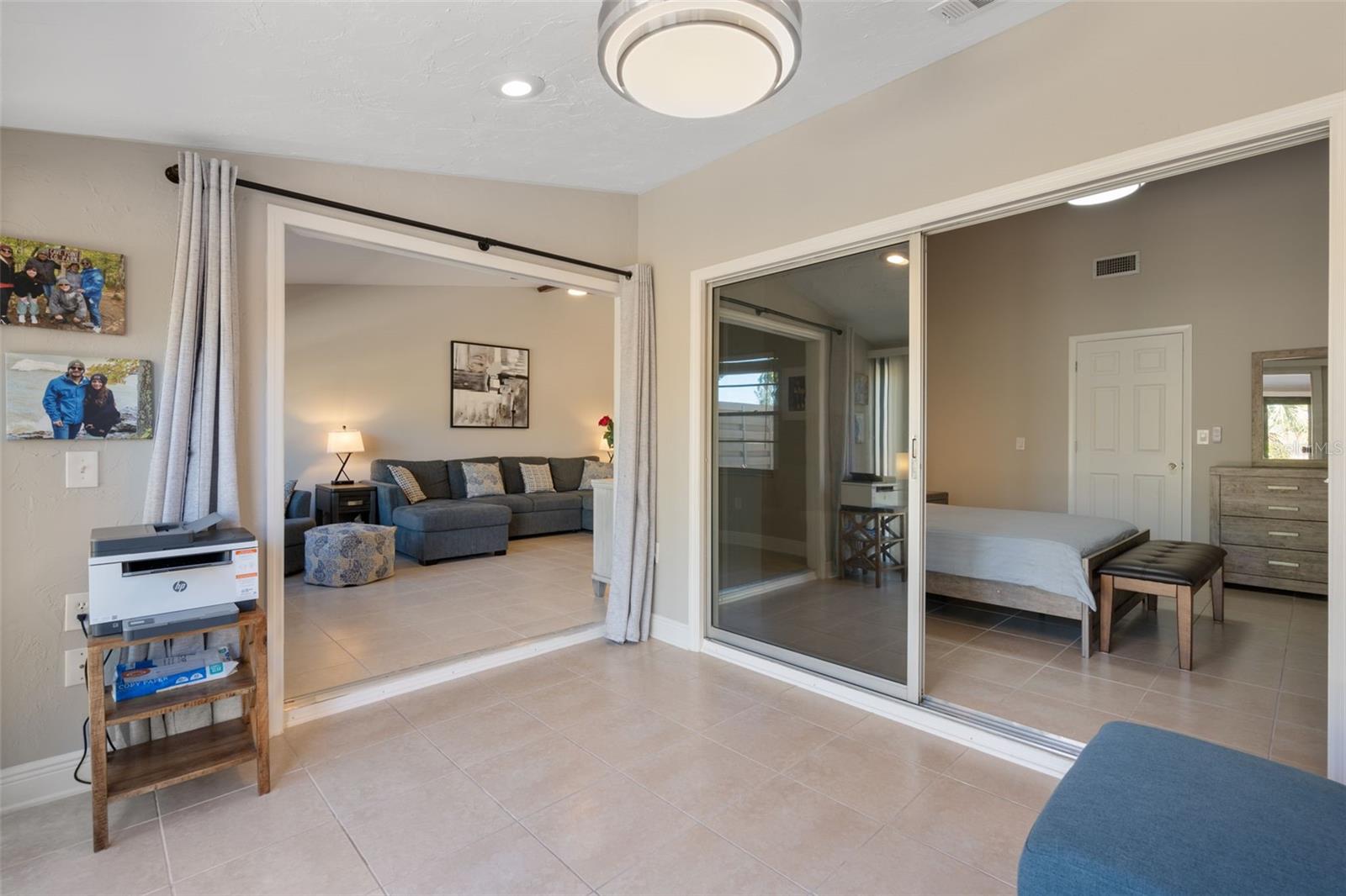 5640 WESTWIND LN, SARASOTA, FL, 34231