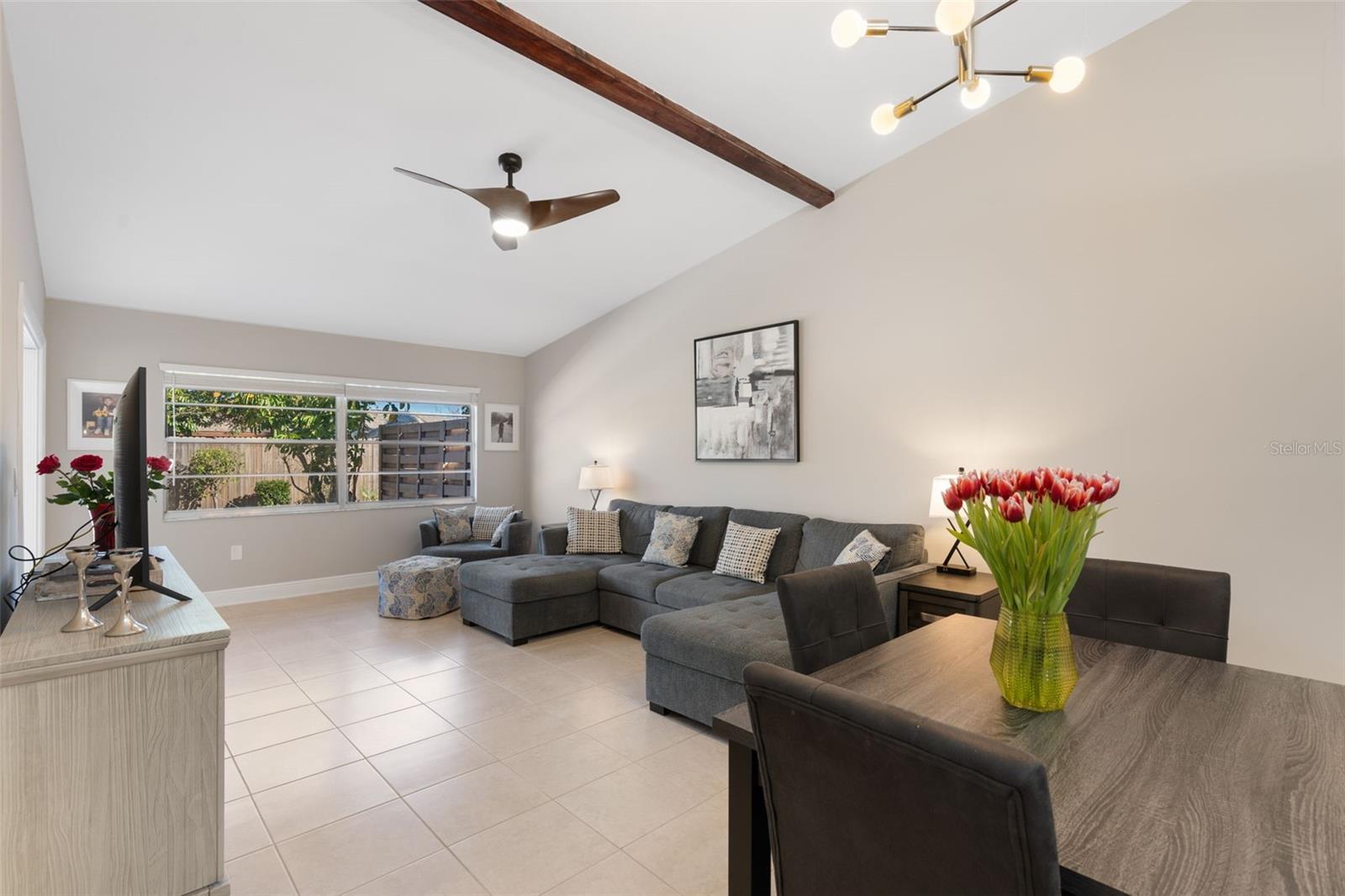 5640 WESTWIND LN, SARASOTA, FL, 34231