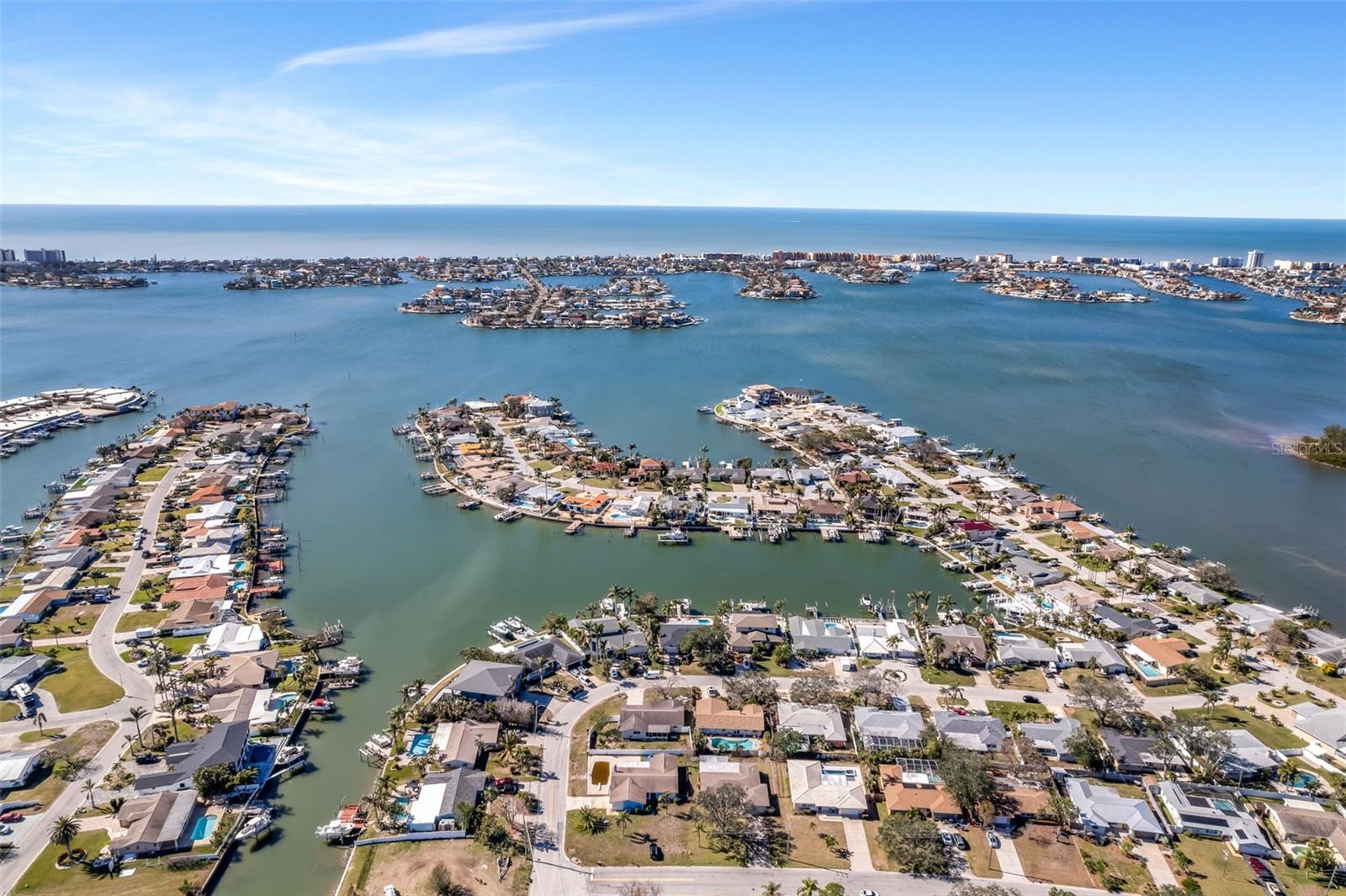 5708 BAYSHORE DR, SEMINOLE, FL, 33772