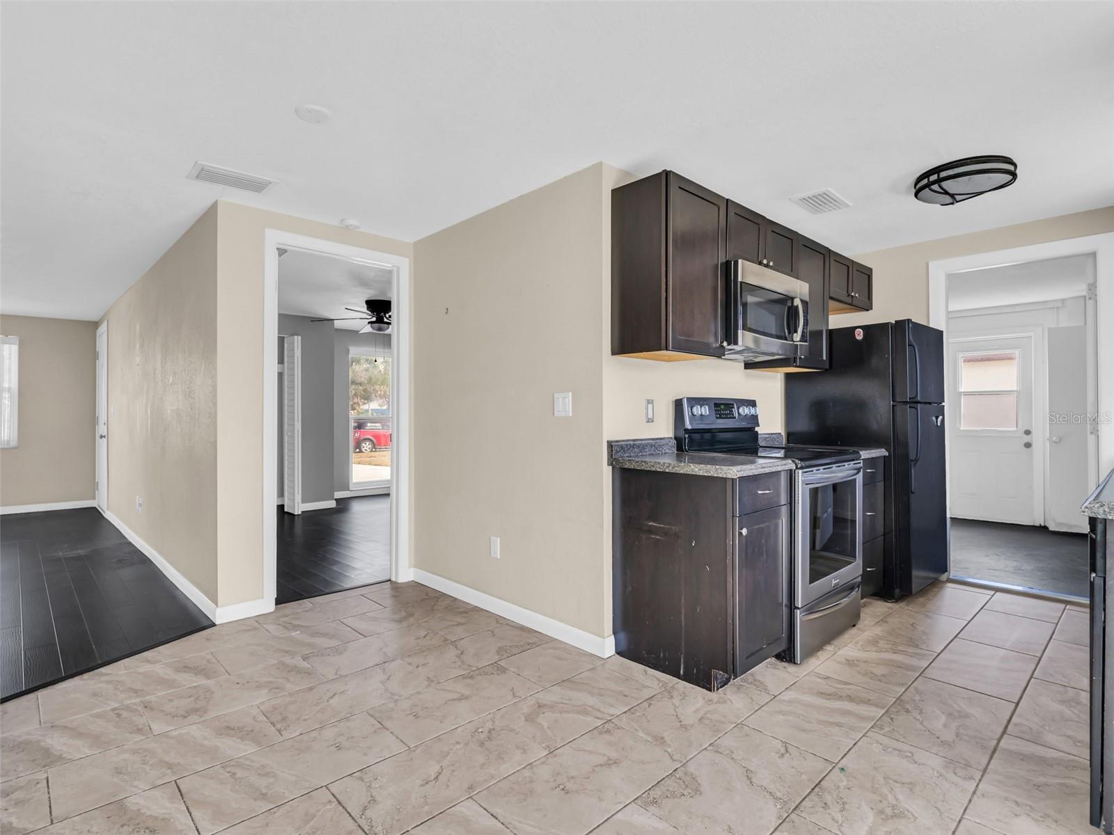 1008 STONEFENCE WAY, TARPON SPRINGS, FL, 34689