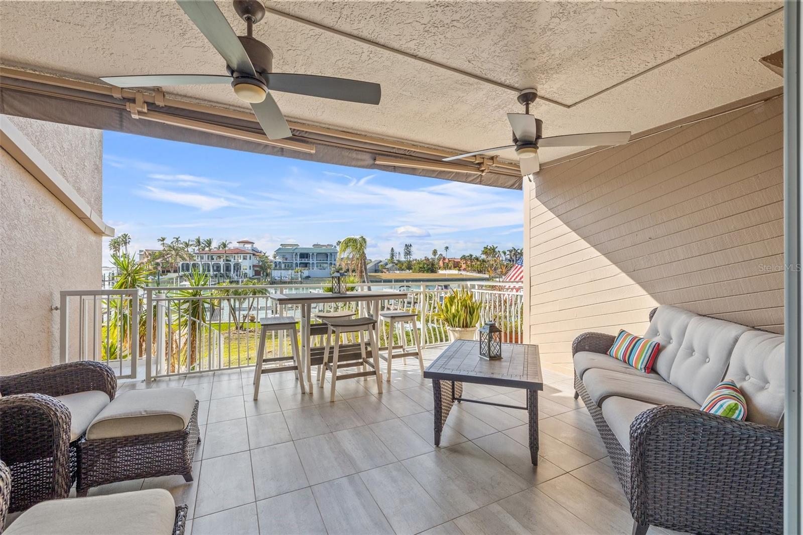 936 PINELLAS BAYWAY S #T10, ST PETERSBURG, FL, 33715