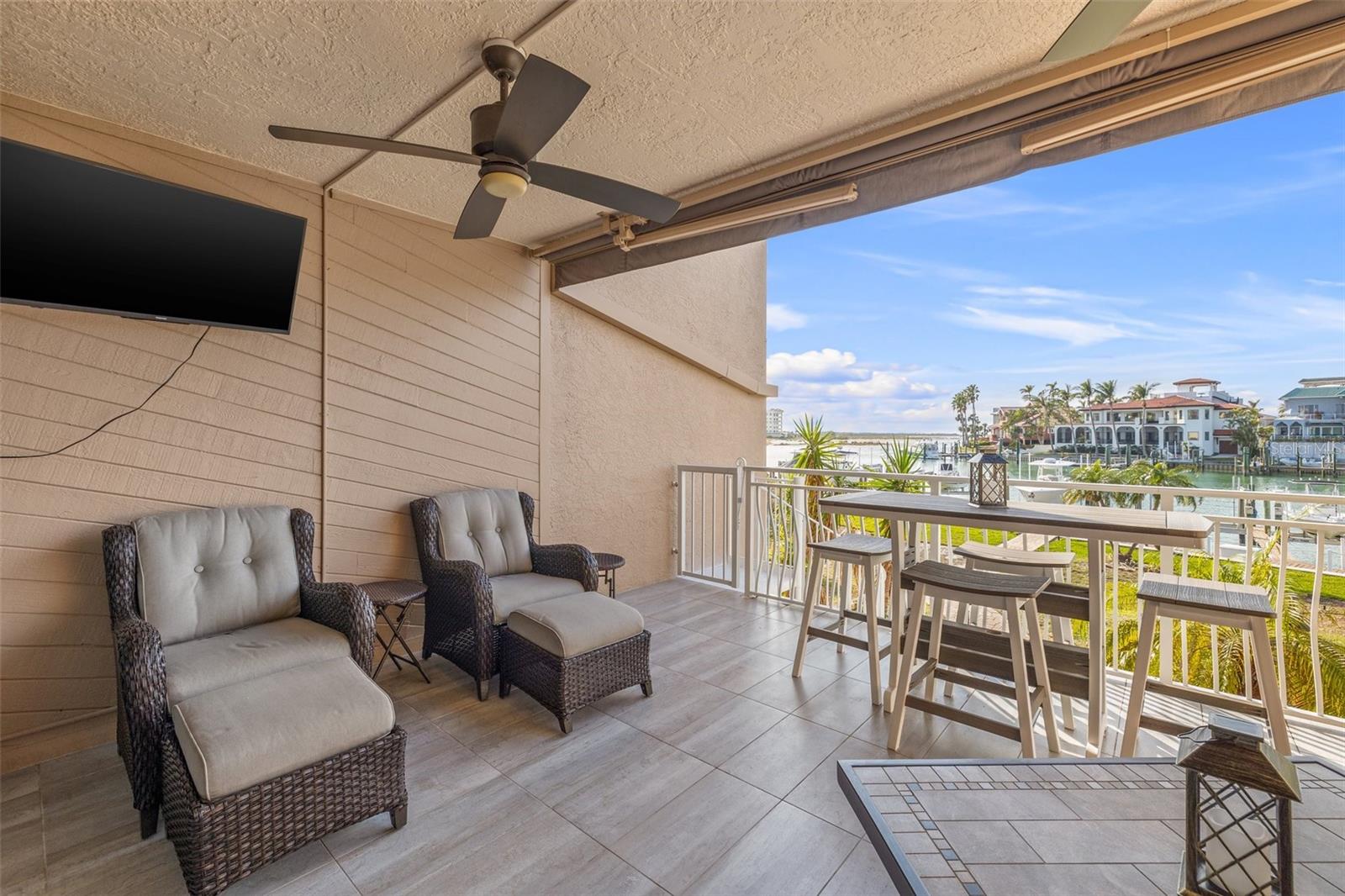 936 PINELLAS BAYWAY S #T10, ST PETERSBURG, FL, 33715