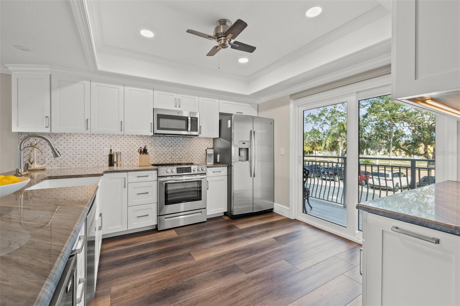 936 PINELLAS BAYWAY S #T10, ST PETERSBURG, FL, 33715