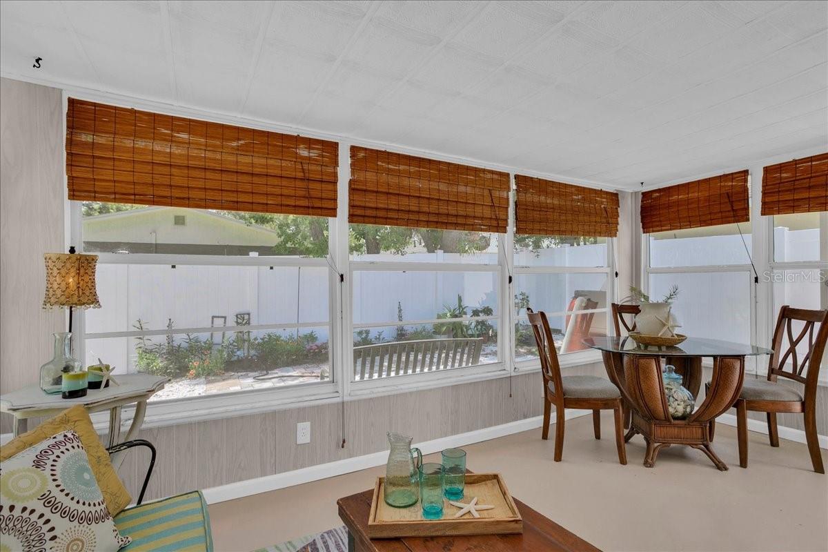 1742 MISSISSIPPI AVE NE, ST PETERSBURG, FL, 33703
