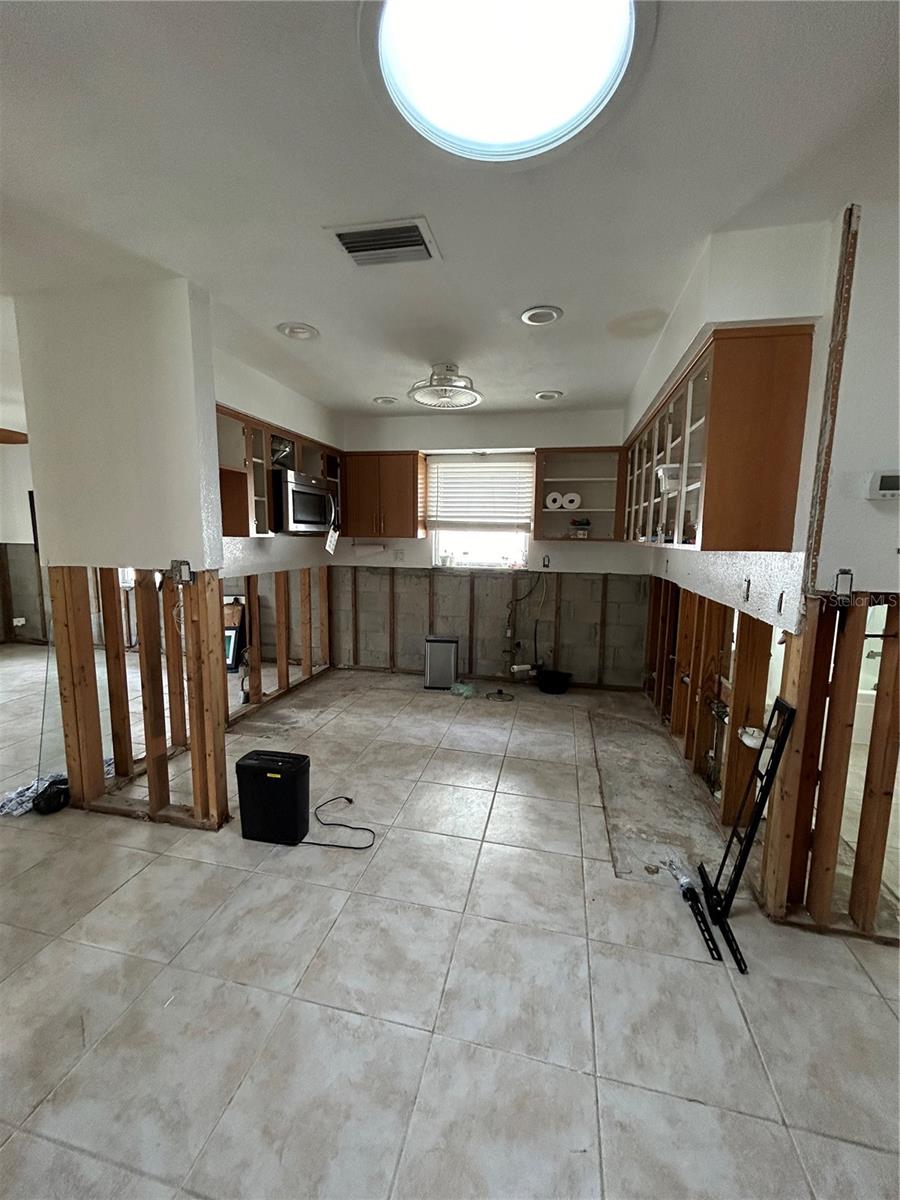 1742 MISSISSIPPI AVE NE, ST PETERSBURG, FL, 33703