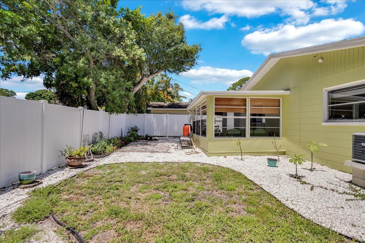 1742 MISSISSIPPI AVE NE, ST PETERSBURG, FL, 33703
