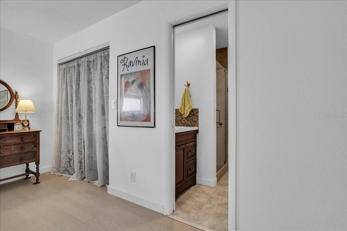 1742 MISSISSIPPI AVE NE, ST PETERSBURG, FL, 33703