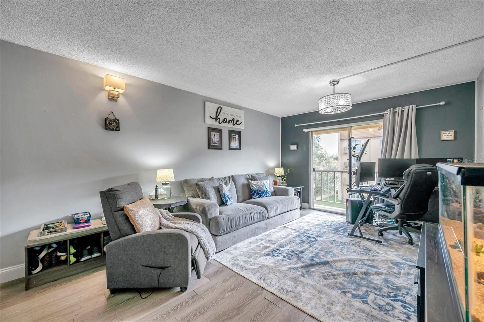 5820 N CHURCH AVE #321, TAMPA, FL, 33614