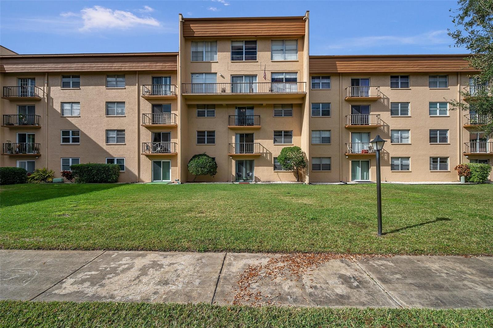5820 N CHURCH AVE #321, TAMPA, FL, 33614