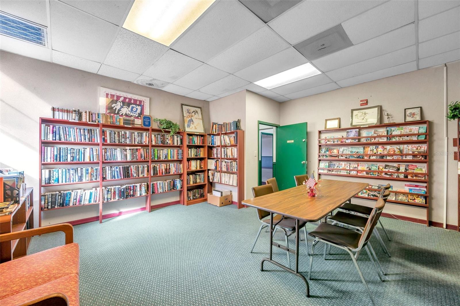 5820 N CHURCH AVE #321, TAMPA, FL, 33614