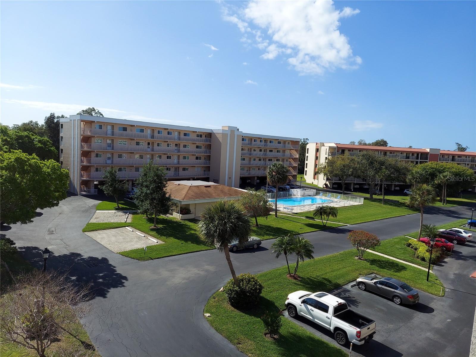 9510 HARBOR GREENS WAY #402, SEMINOLE, FL, 33776