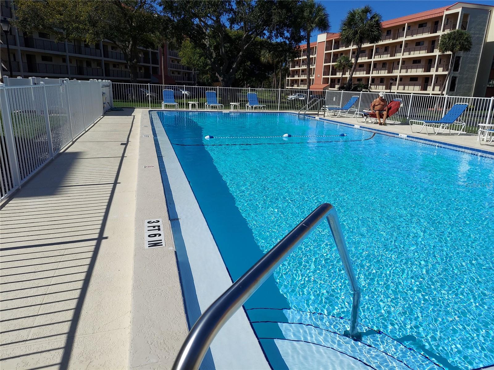 9510 HARBOR GREENS WAY #402, SEMINOLE, FL, 33776
