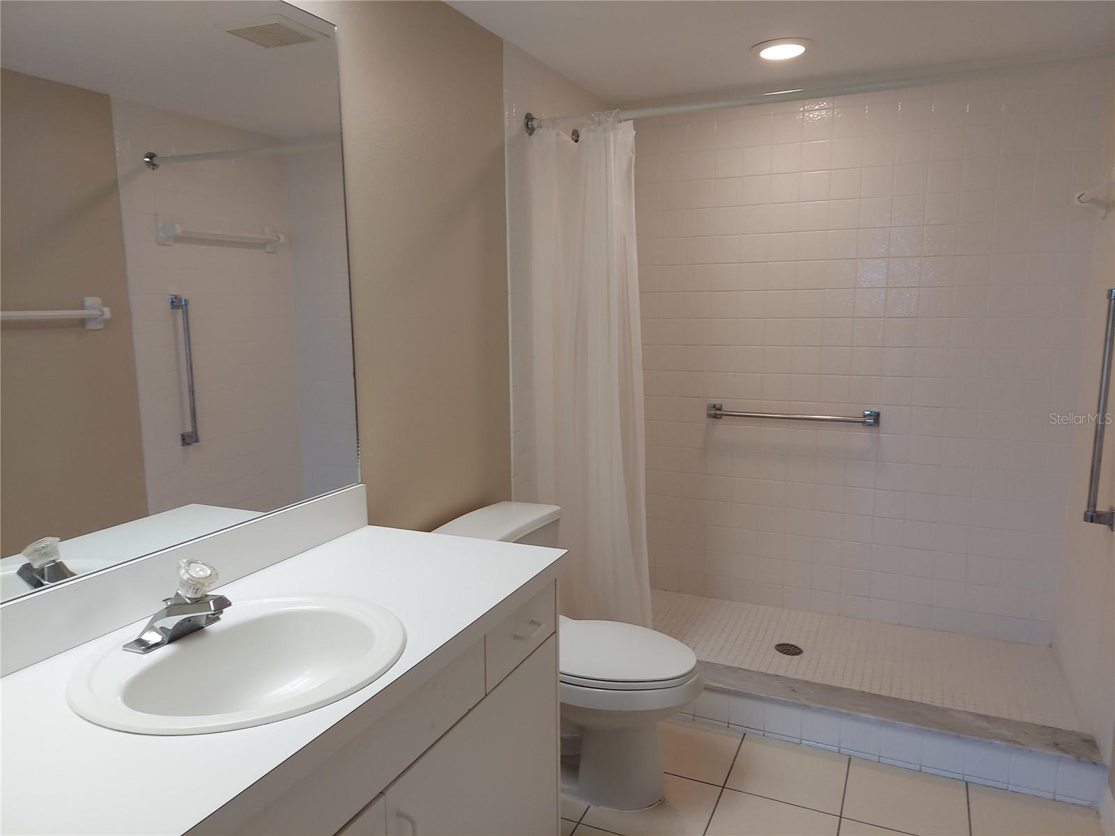 9510 HARBOR GREENS WAY #402, SEMINOLE, FL, 33776