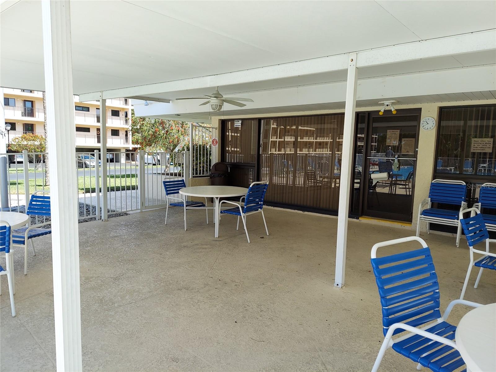 9510 HARBOR GREENS WAY #402, SEMINOLE, FL, 33776