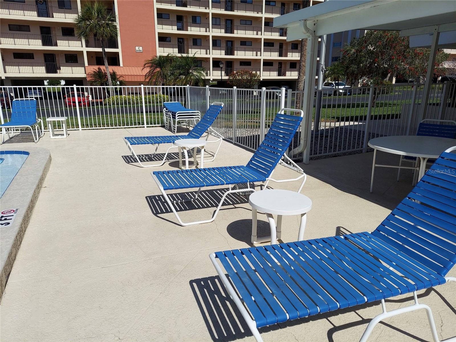 9510 HARBOR GREENS WAY #402, SEMINOLE, FL, 33776