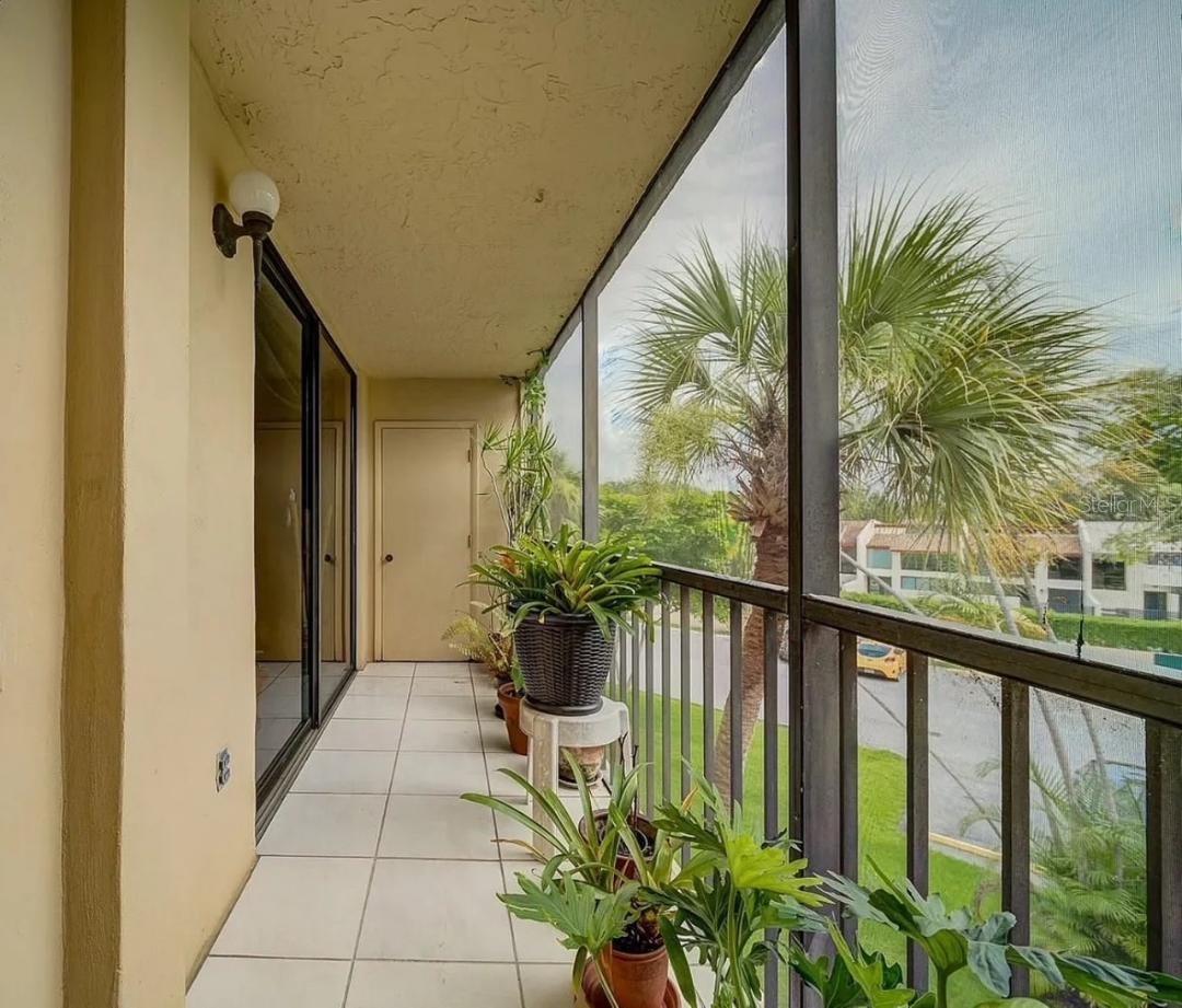 8025 SW 107TH AVE #303, MIAMI, FL, 33173