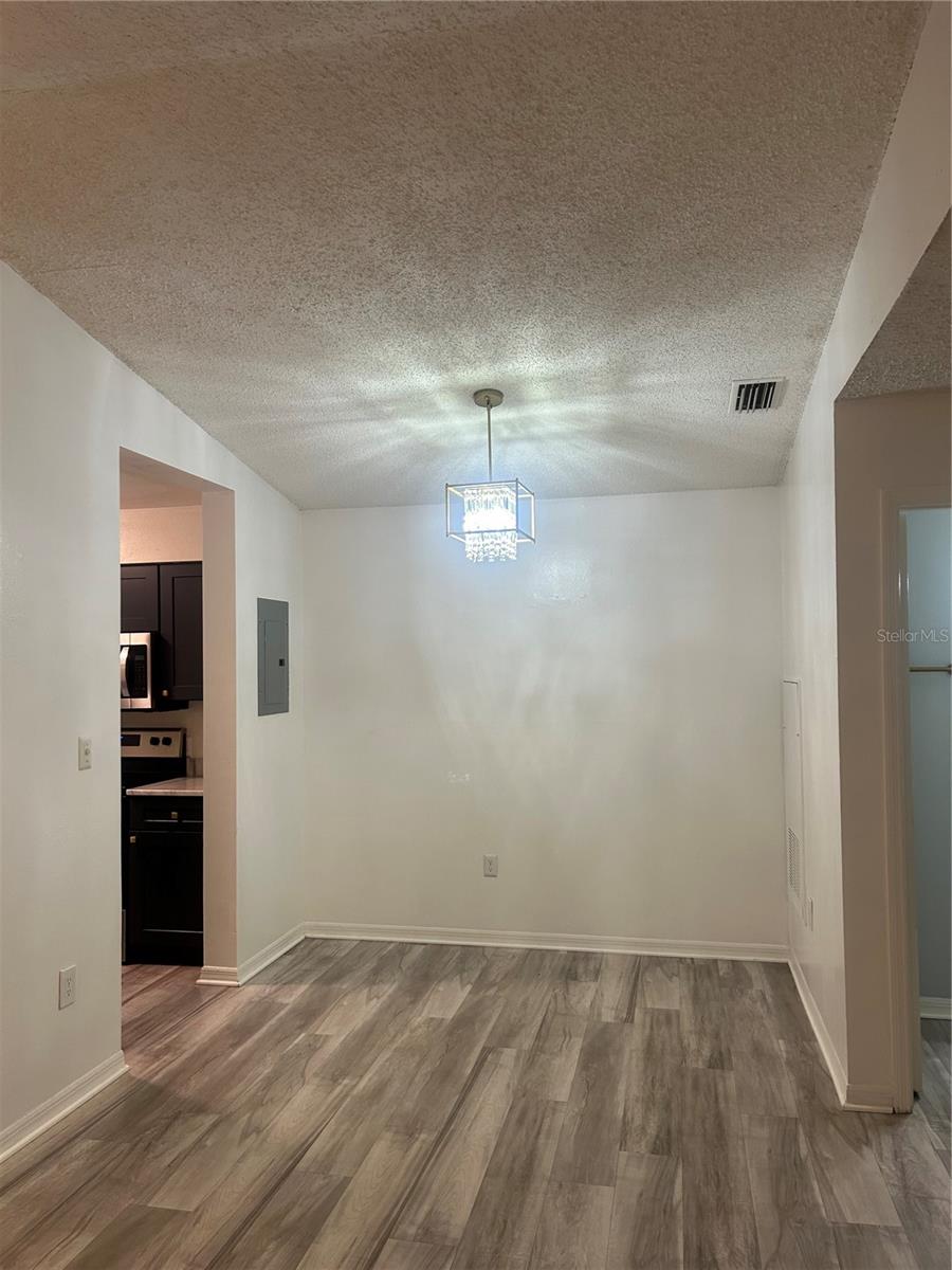 220 RIVERBEND DR #201, ALTAMONTE SPRINGS, FL, 32714