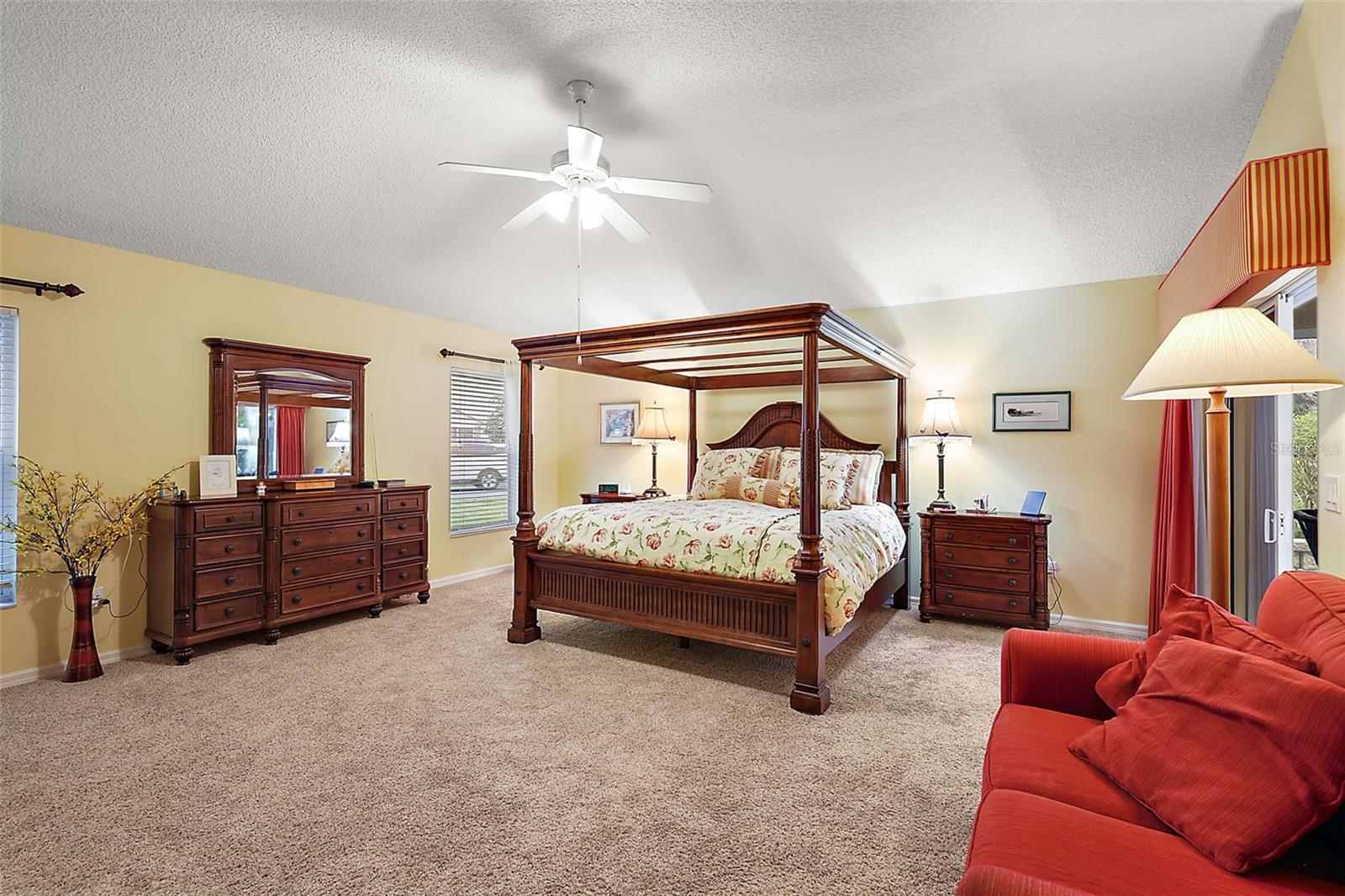 3201 DARIEN WAY, THE VILLAGES, FL, 32162