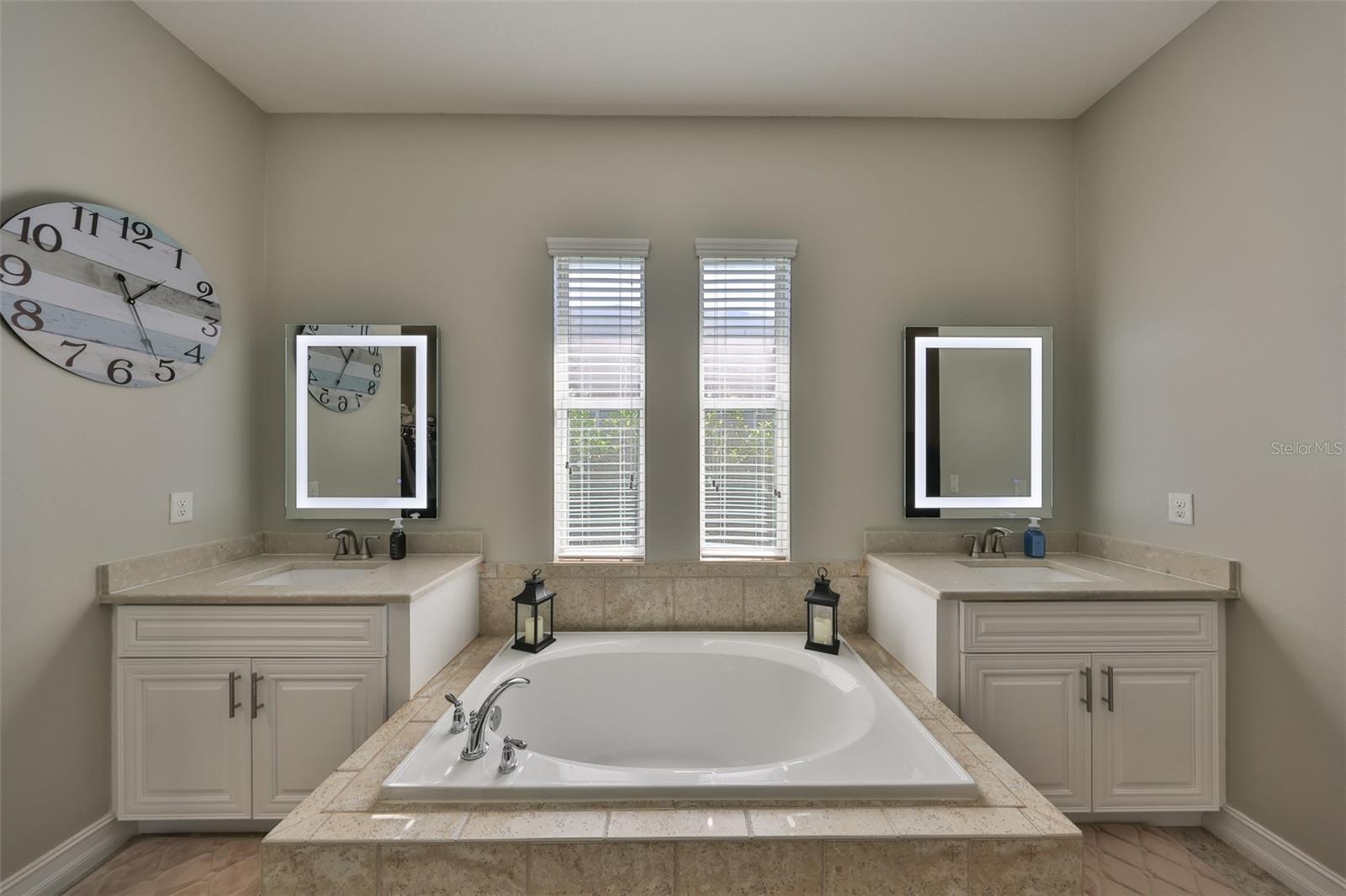 6917 COVINGTON STONE AVE, APOLLO BEACH, FL, 33572