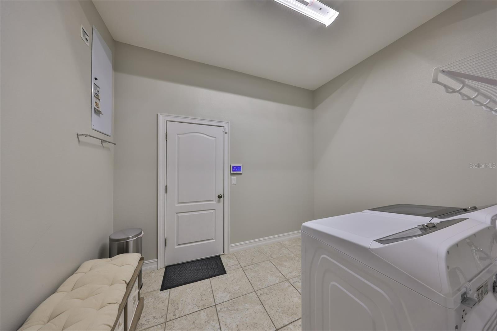 6917 COVINGTON STONE AVE, APOLLO BEACH, FL, 33572