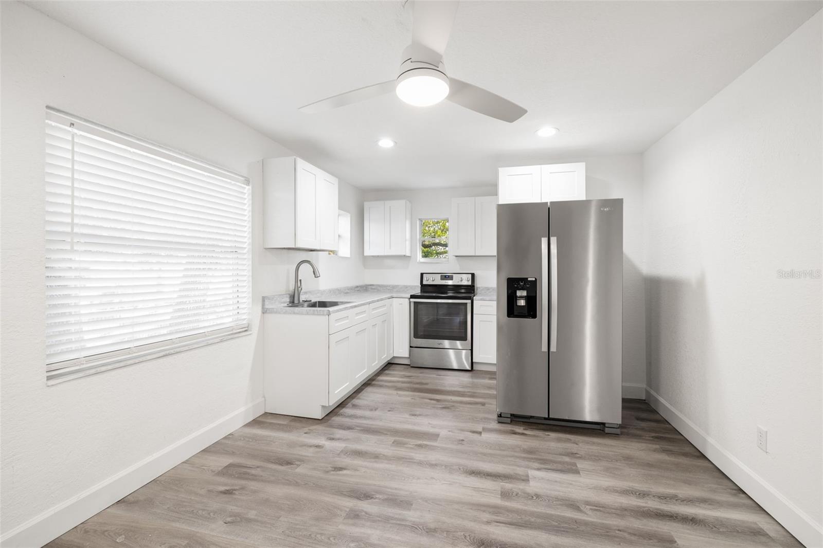 9404 N MULBERRY, TAMPA, FL, 33612