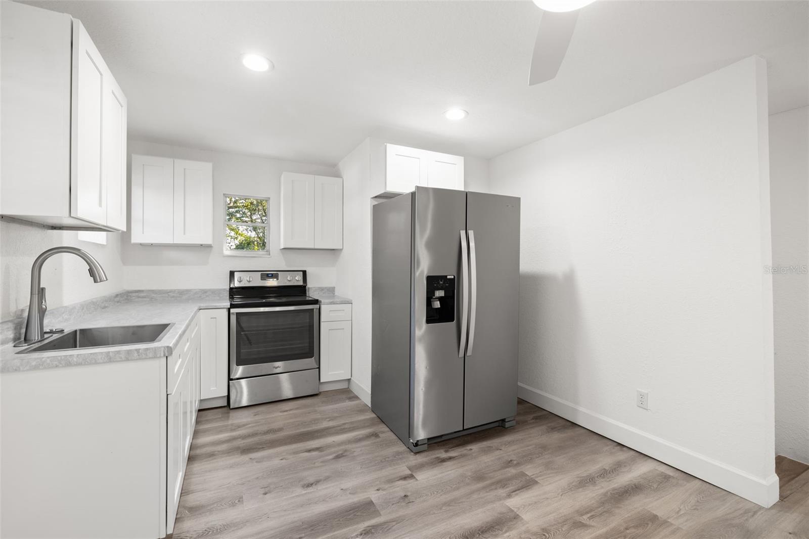 9404 N MULBERRY, TAMPA, FL, 33612
