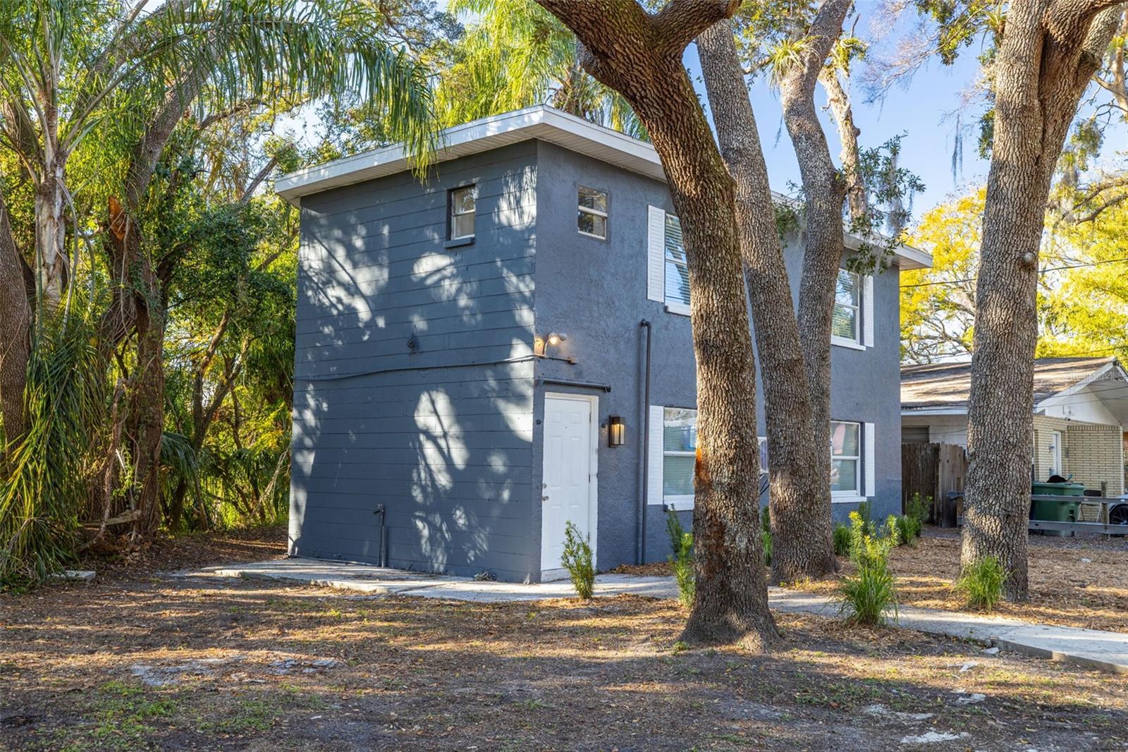 9404 N MULBERRY, TAMPA, FL, 33612