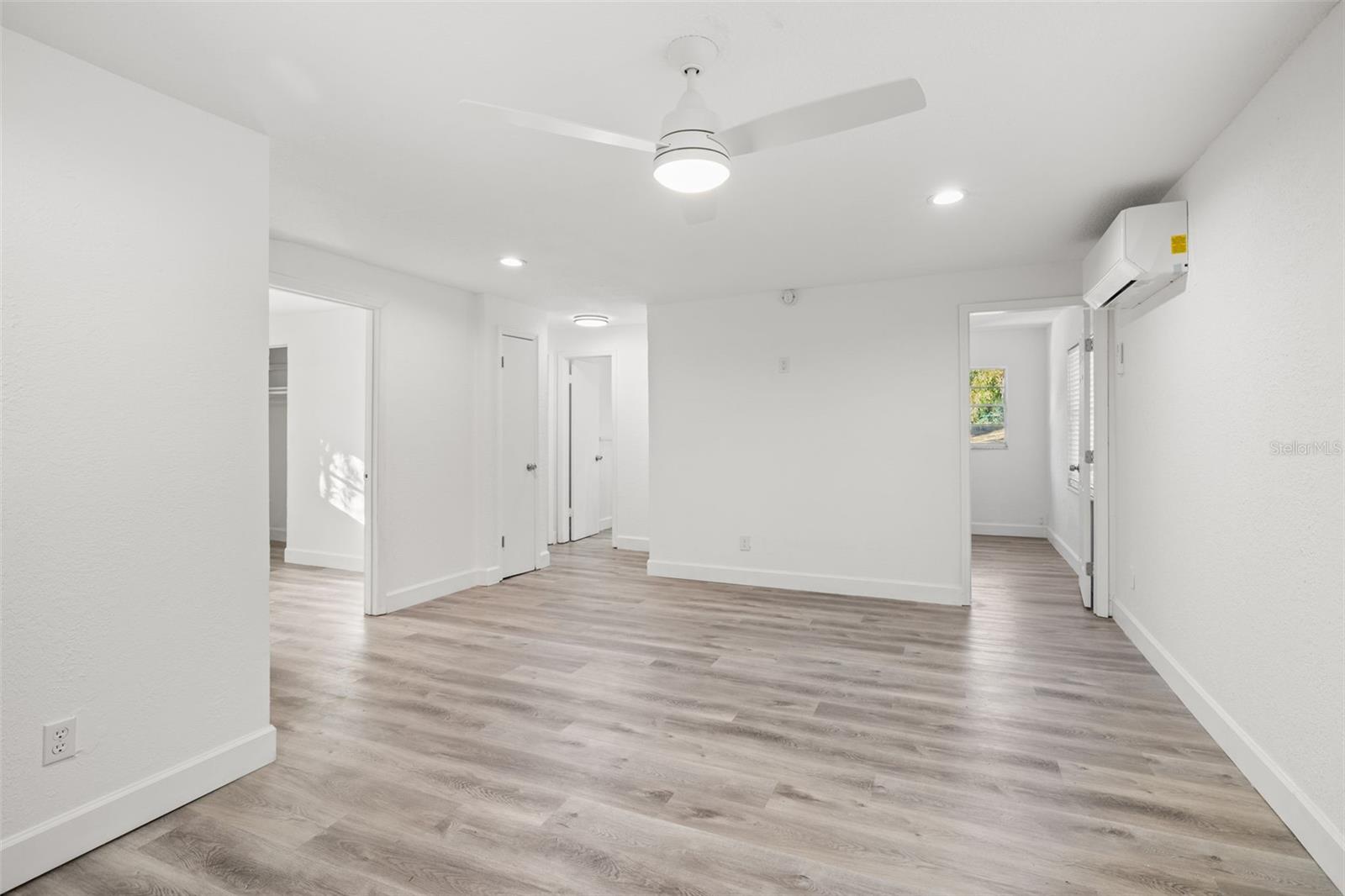 9404 N MULBERRY, TAMPA, FL, 33612