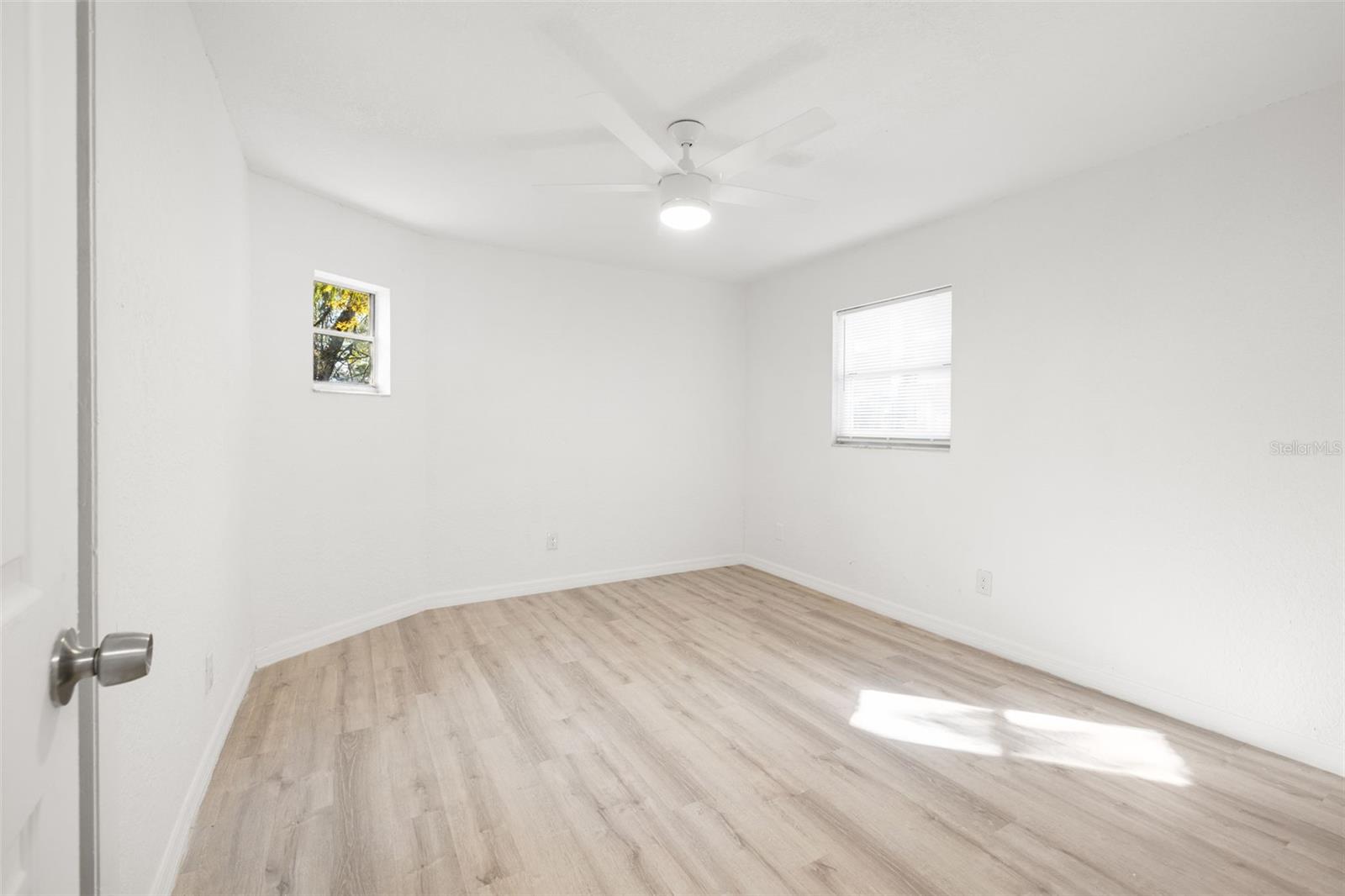 9404 N MULBERRY, TAMPA, FL, 33612