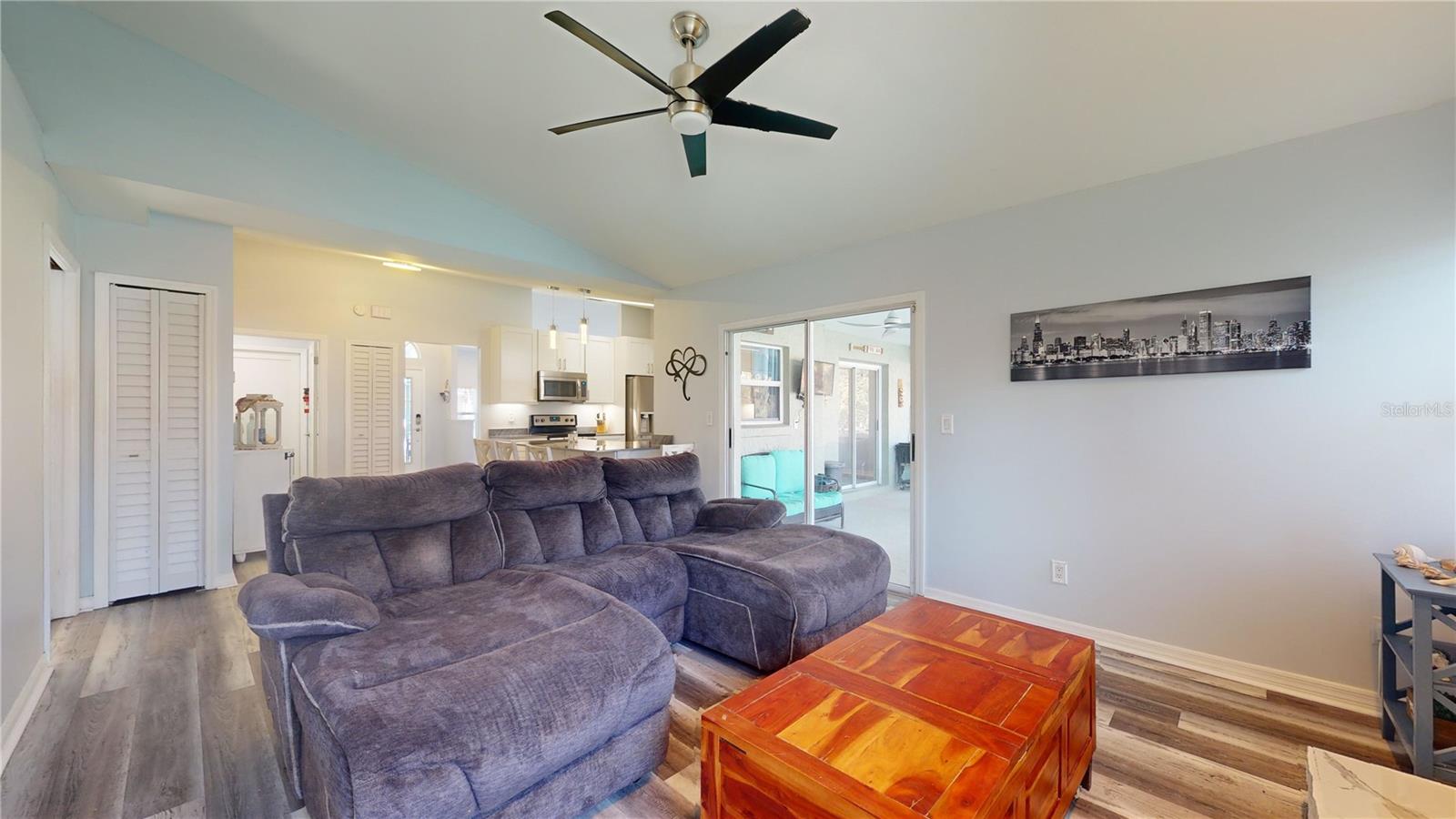 21 FREEPORT LN, PALM COAST, FL, 32137