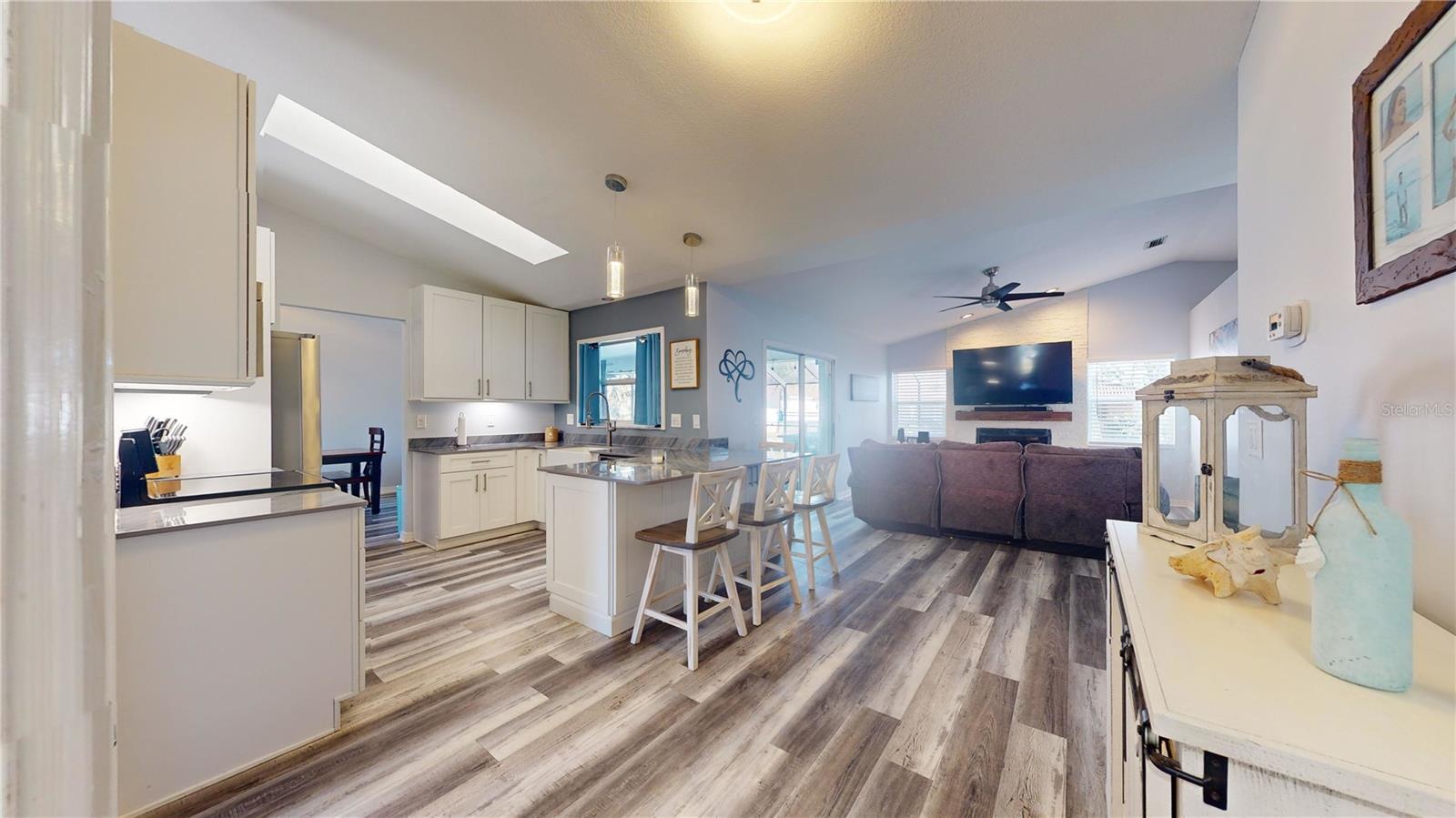 21 FREEPORT LN, PALM COAST, FL, 32137