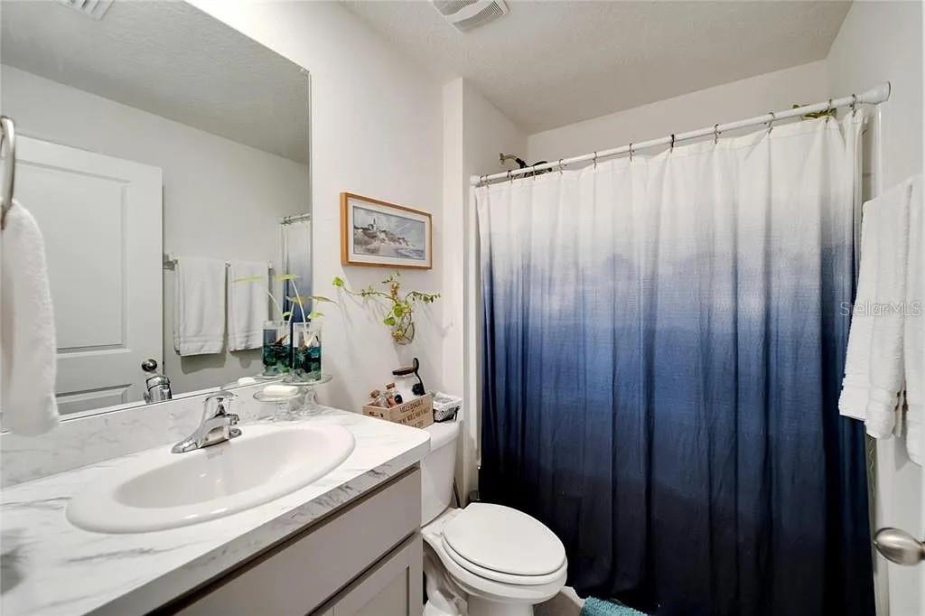 5466 LOGAN CAVE AVE, WIMAUMA, FL, 33598