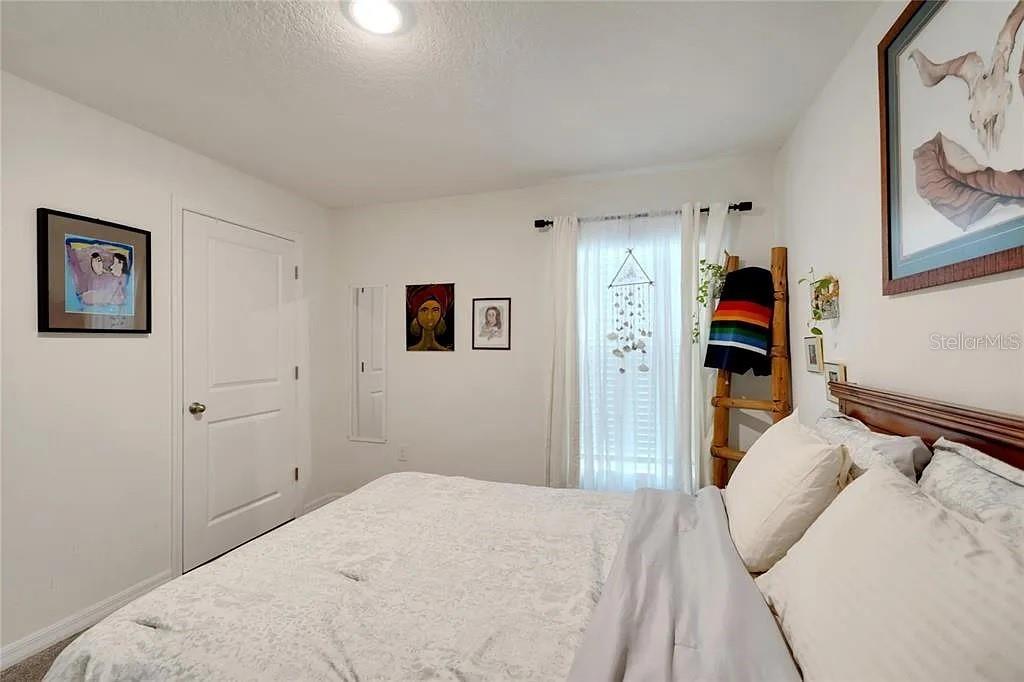 5466 LOGAN CAVE AVE, WIMAUMA, FL, 33598