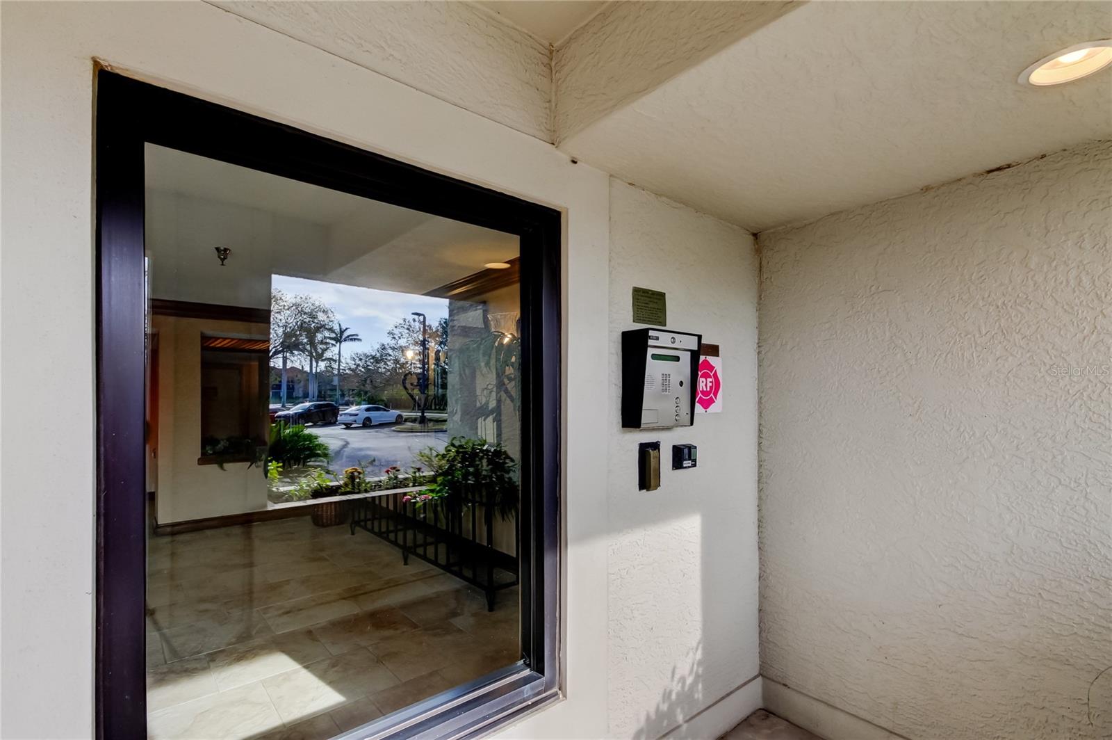 2323 FEATHER SOUND DR #106, CLEARWATER, FL, 33762