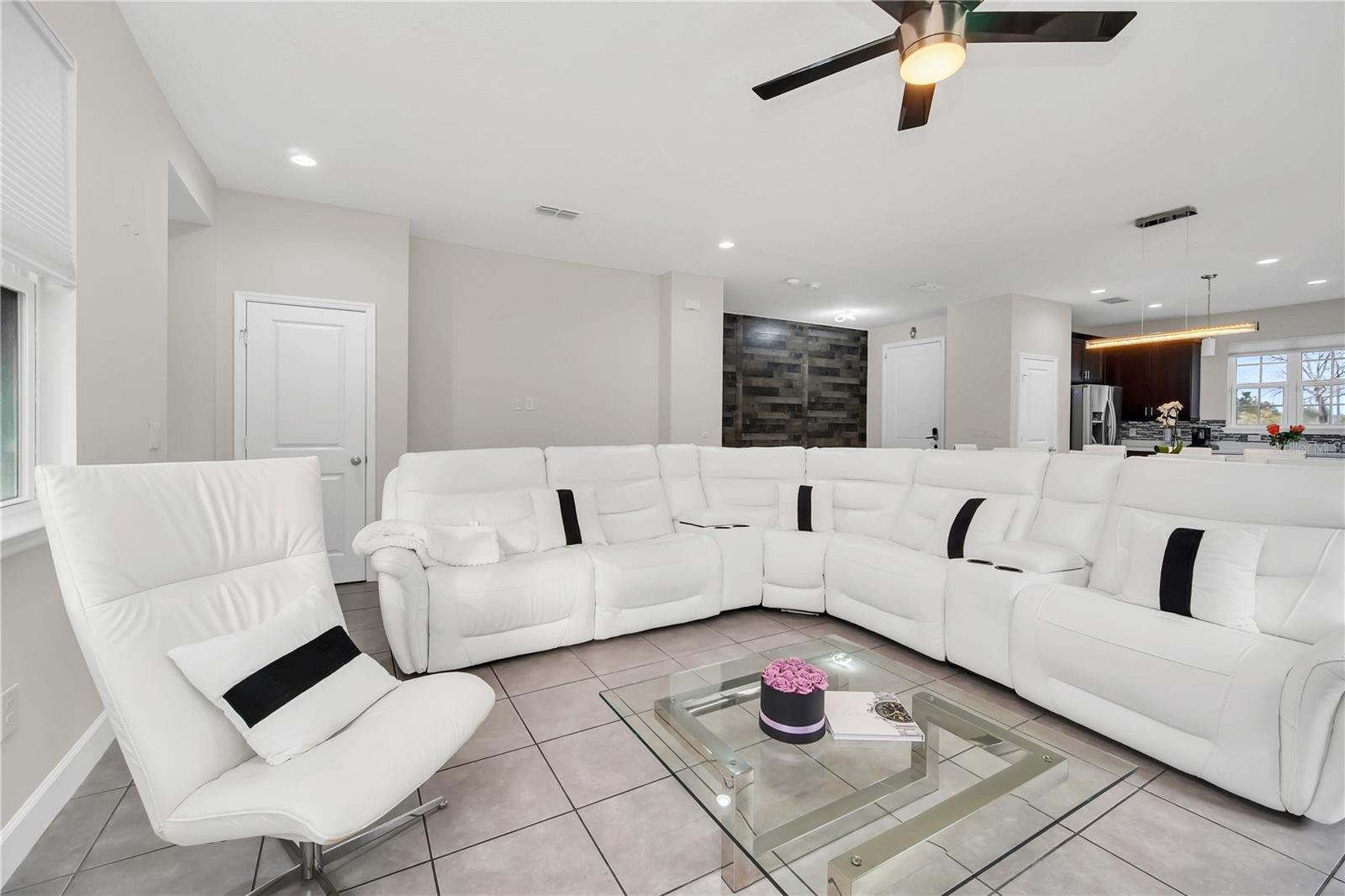 6530 STOLLER AVE, WINDERMERE, FL, 34786