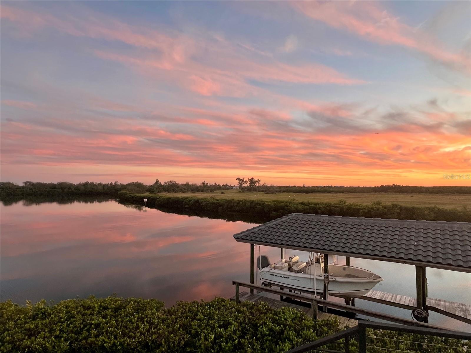 1024 SONATA LN, APOLLO BEACH, FL, 33572