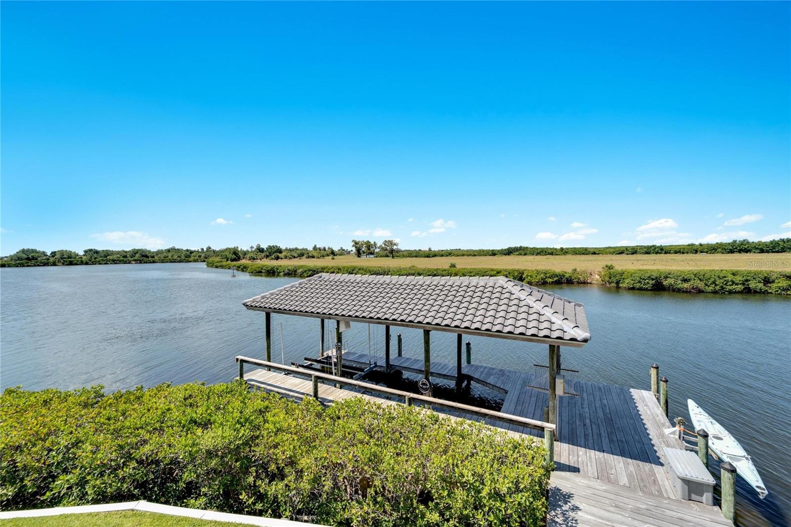 1024 SONATA LN, APOLLO BEACH, FL, 33572