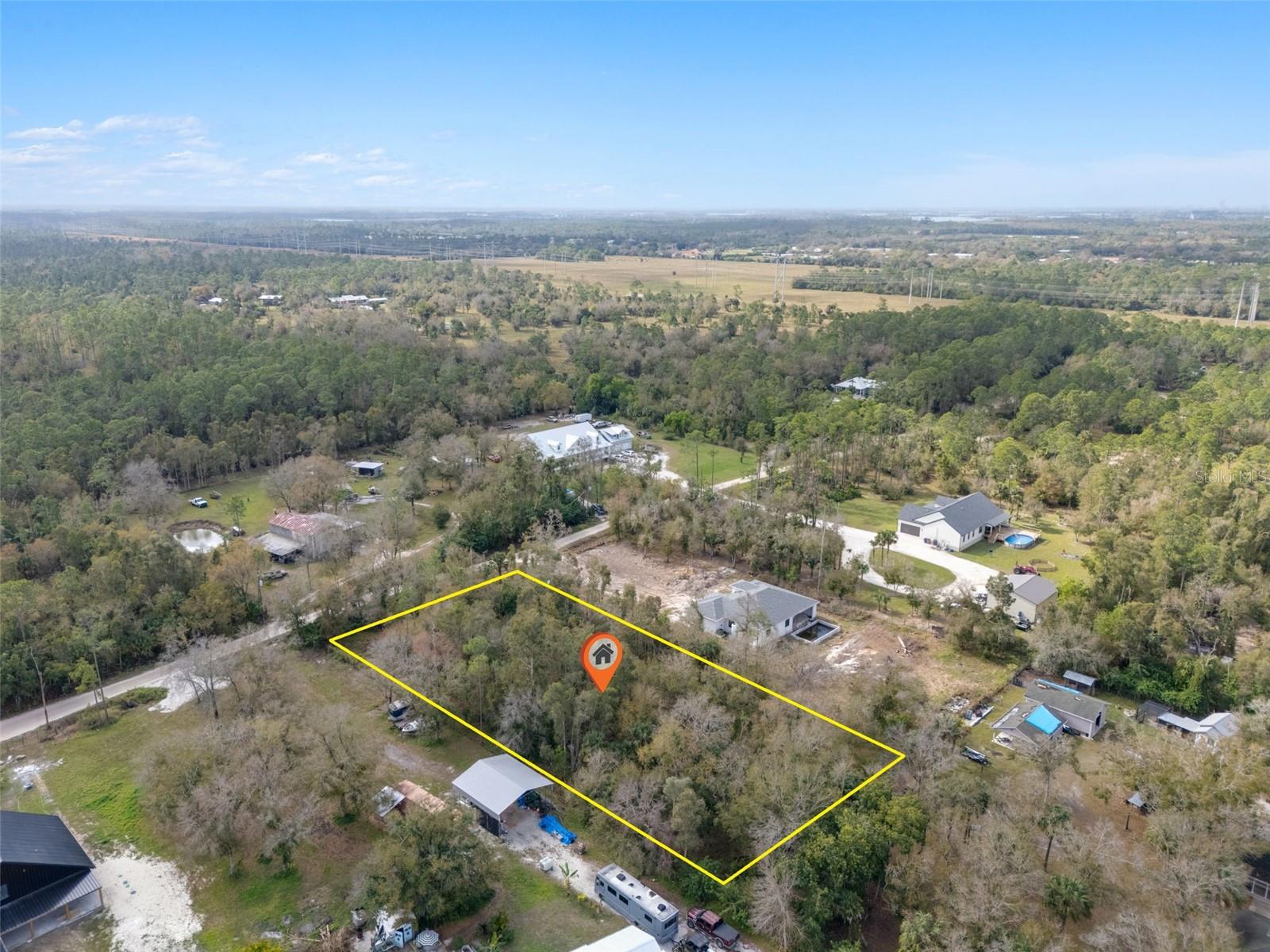 11851 PINE AVE, FORT MYERS, FL, 33905