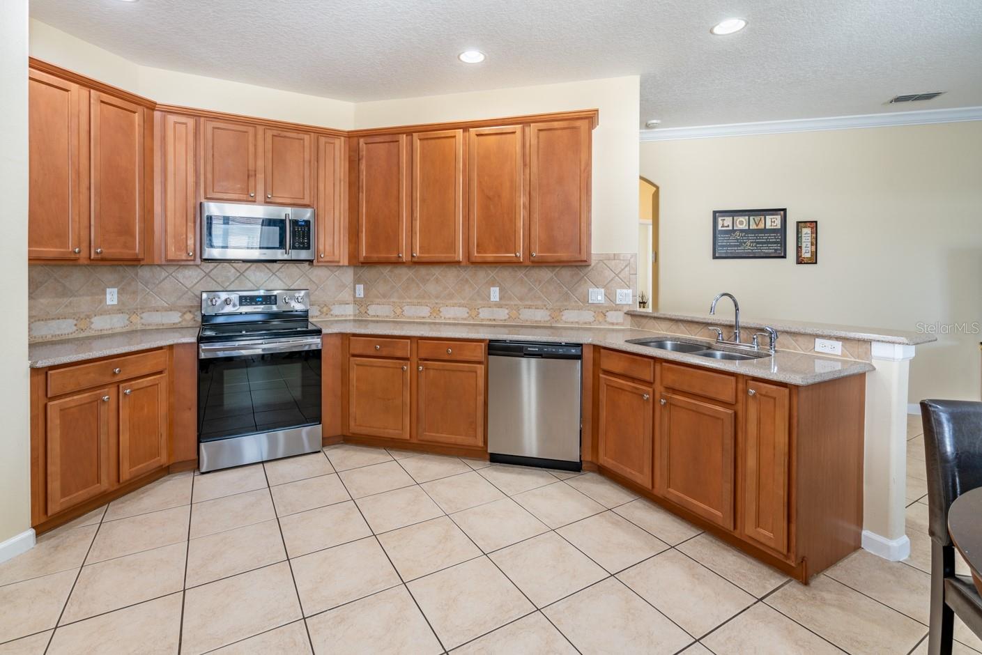 15245 MARKHAM DR, CLERMONT, FL, 34714