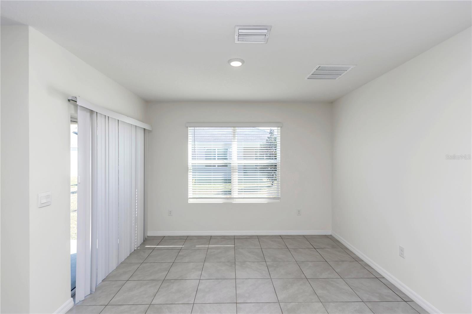 27 HICKORY COURSE LN, OCALA, FL, 34472