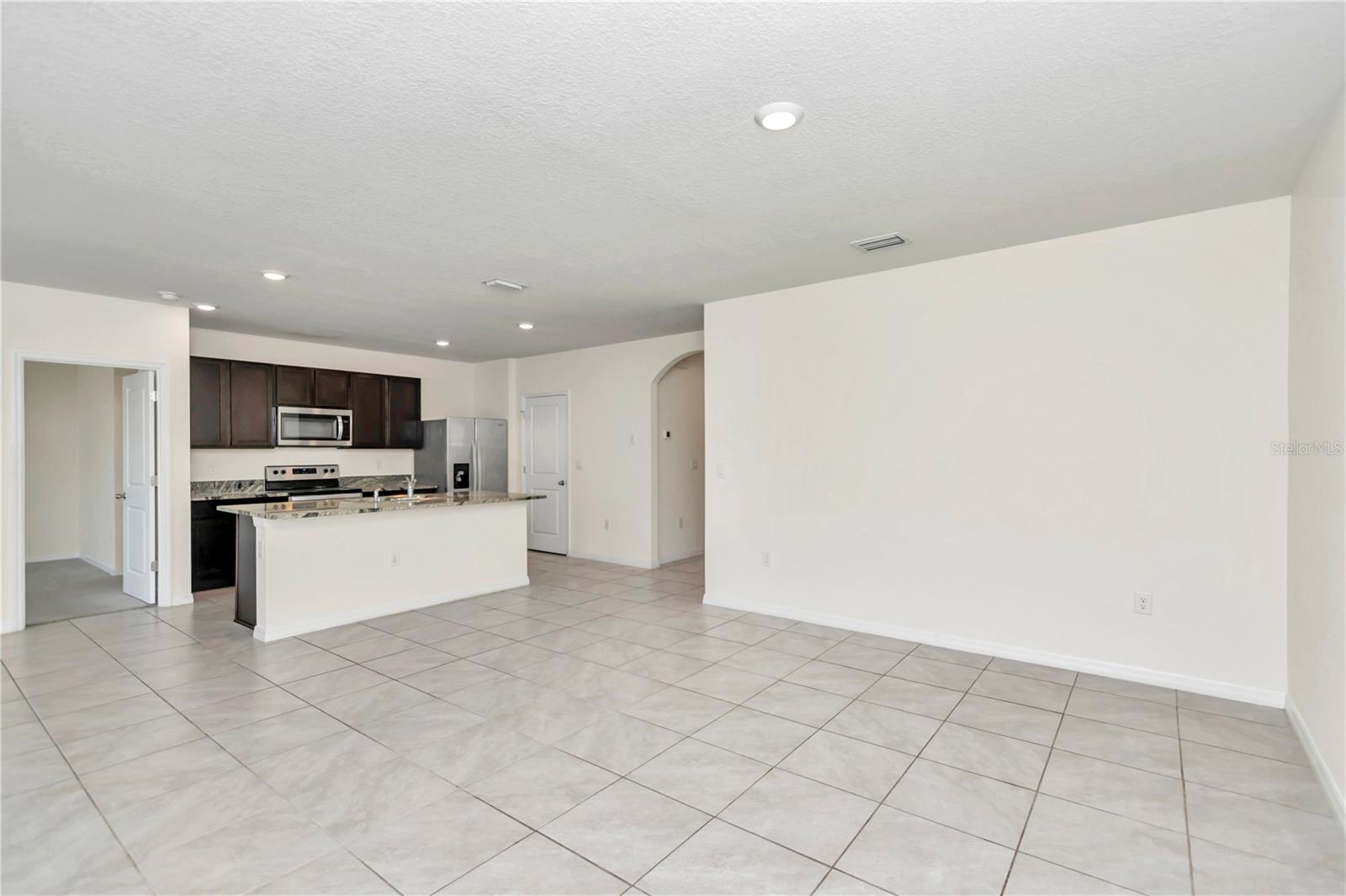 27 HICKORY COURSE LN, OCALA, FL, 34472