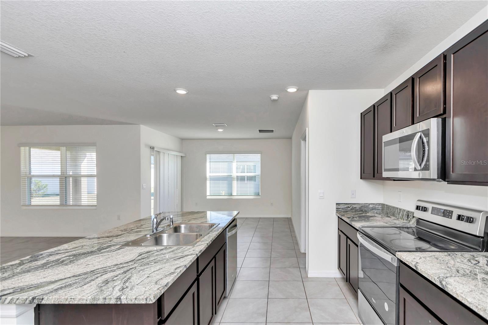 27 HICKORY COURSE LN, OCALA, FL, 34472