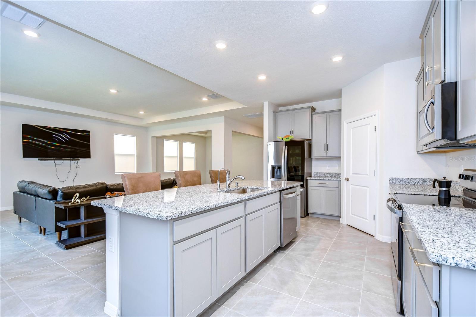 12463 SHINING WILLOW ST, RIVERVIEW, FL, 33579