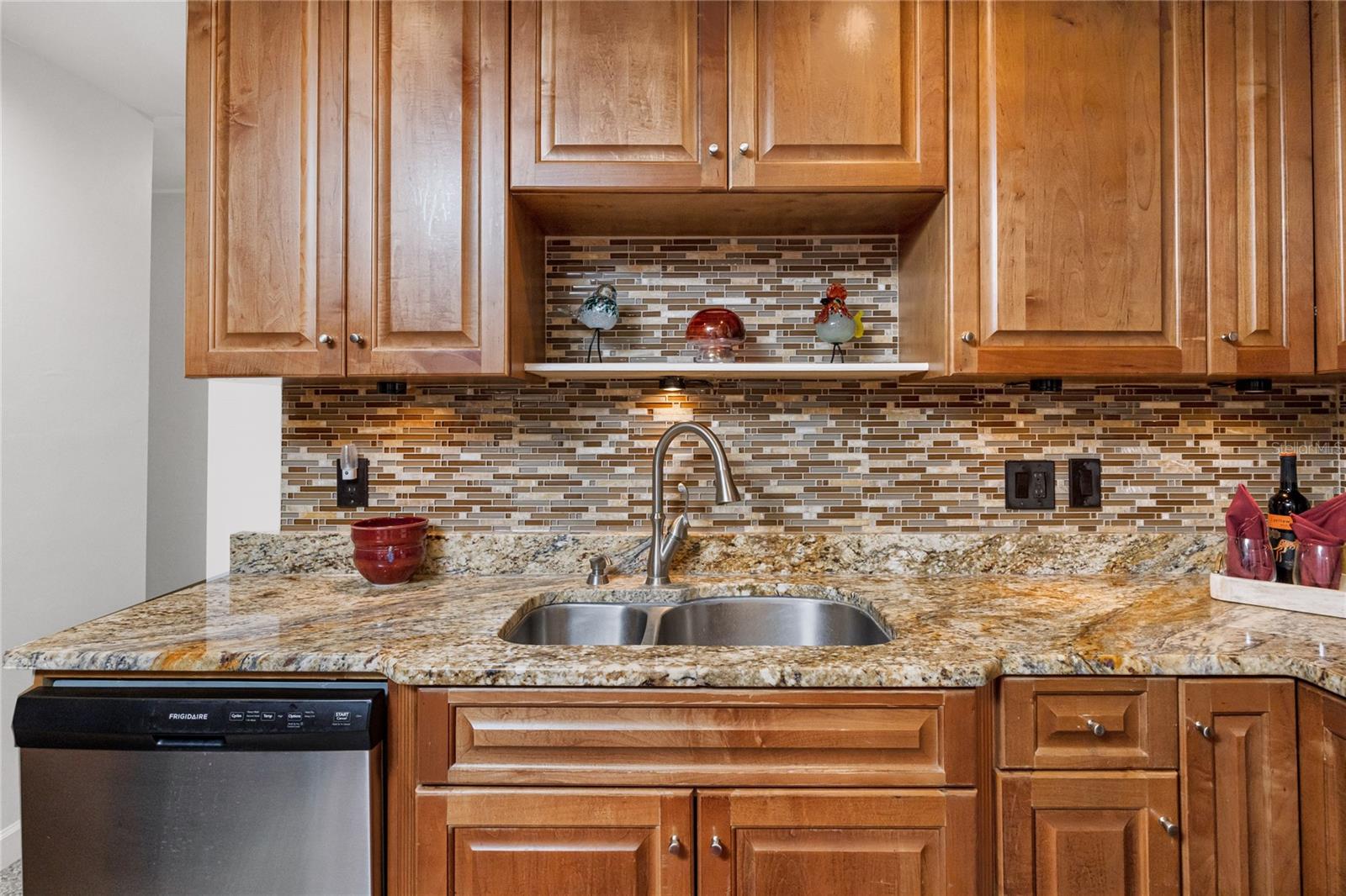 6226 HAMPTON CT N, ST PETERSBURG, FL, 33710