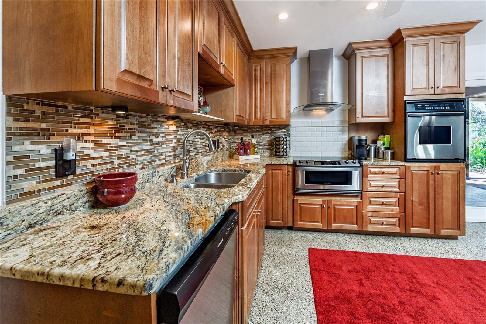 6226 HAMPTON CT N, ST PETERSBURG, FL, 33710